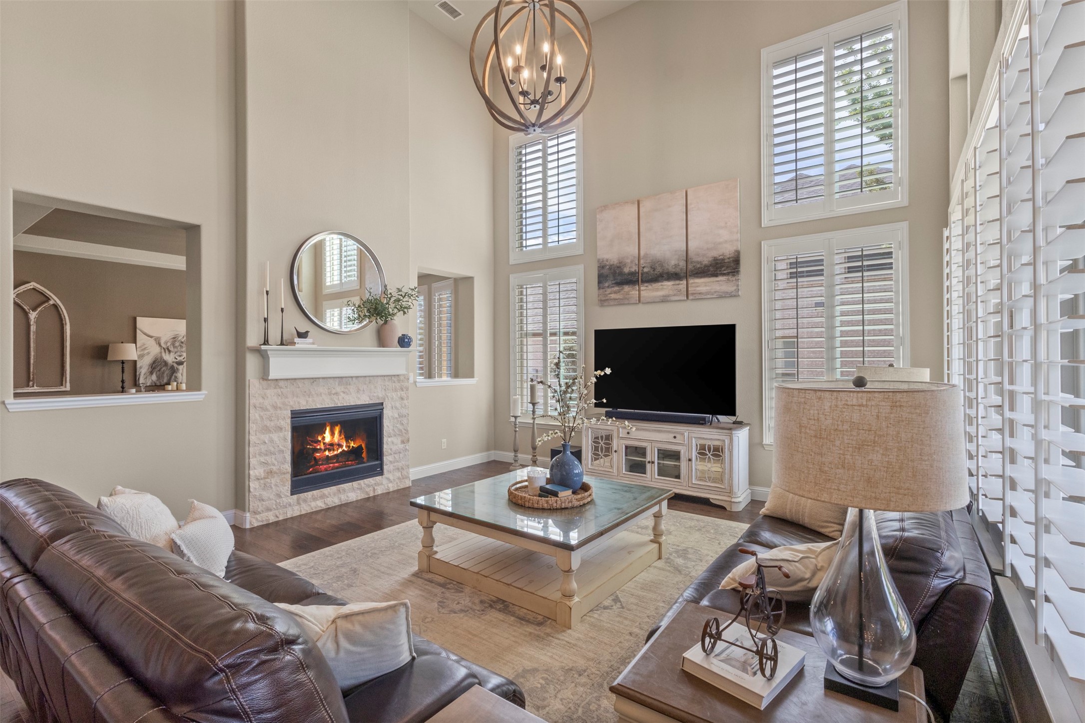 1611 Chisholm Trail