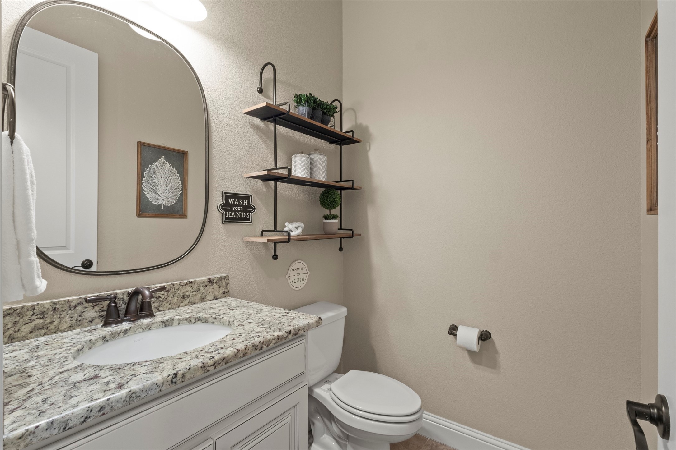 1611 Chisholm Trail