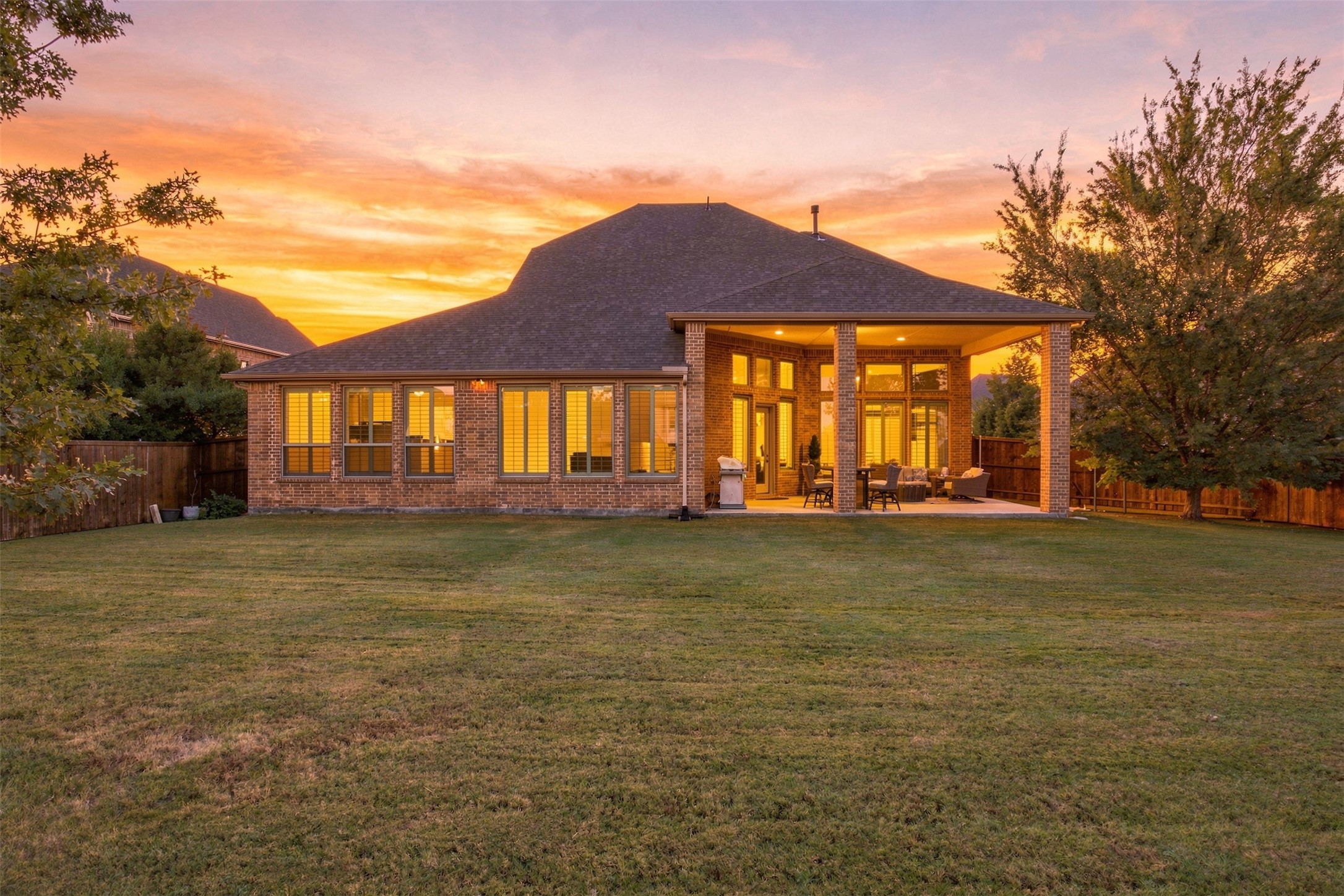 1611 Chisholm Trail