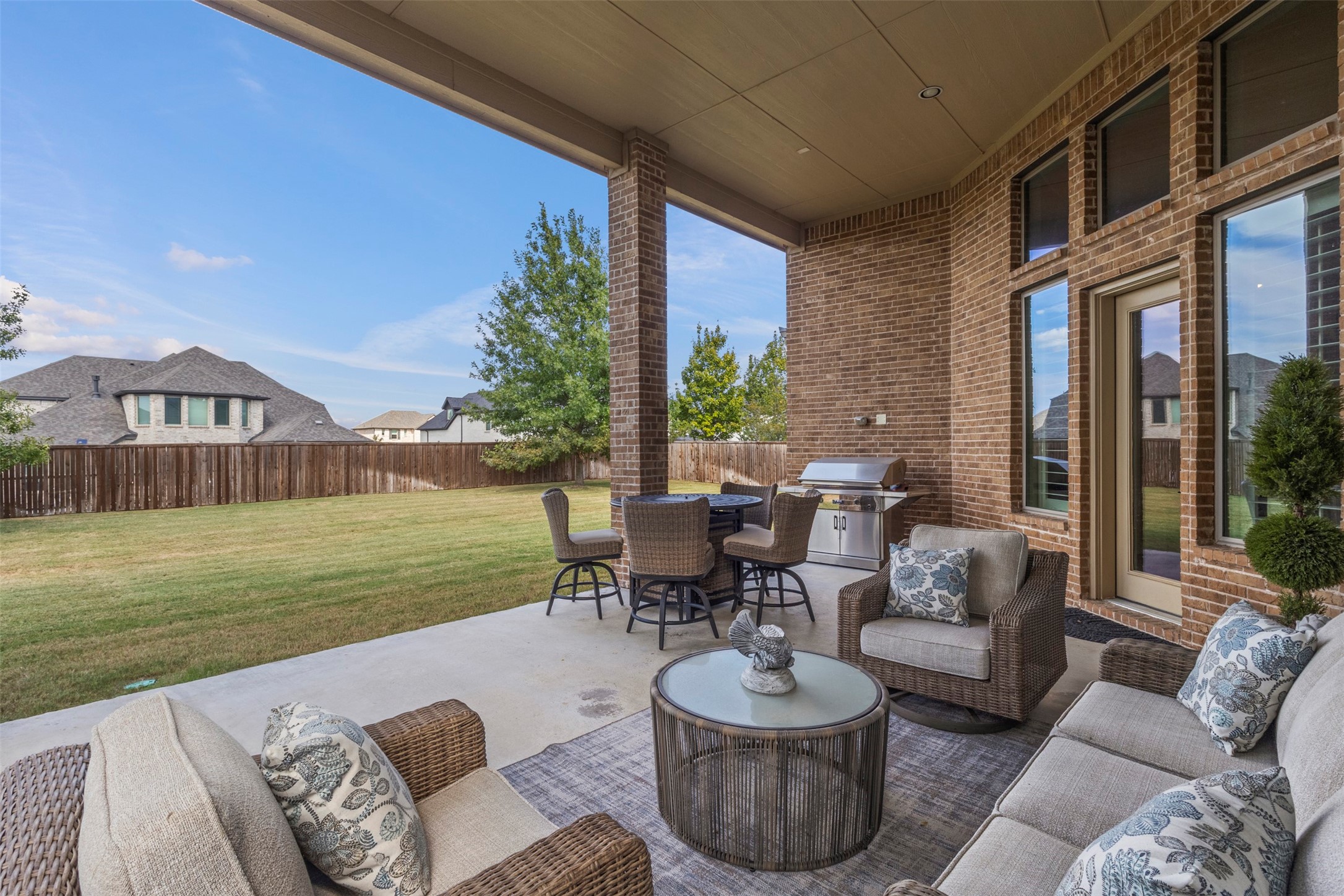 1611 Chisholm Trail