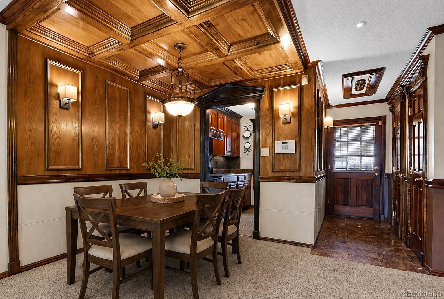 2301 E Fremont Avenue Unit: U05