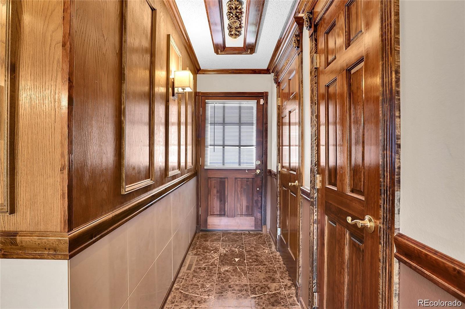 2301 E Fremont Avenue Unit: U05