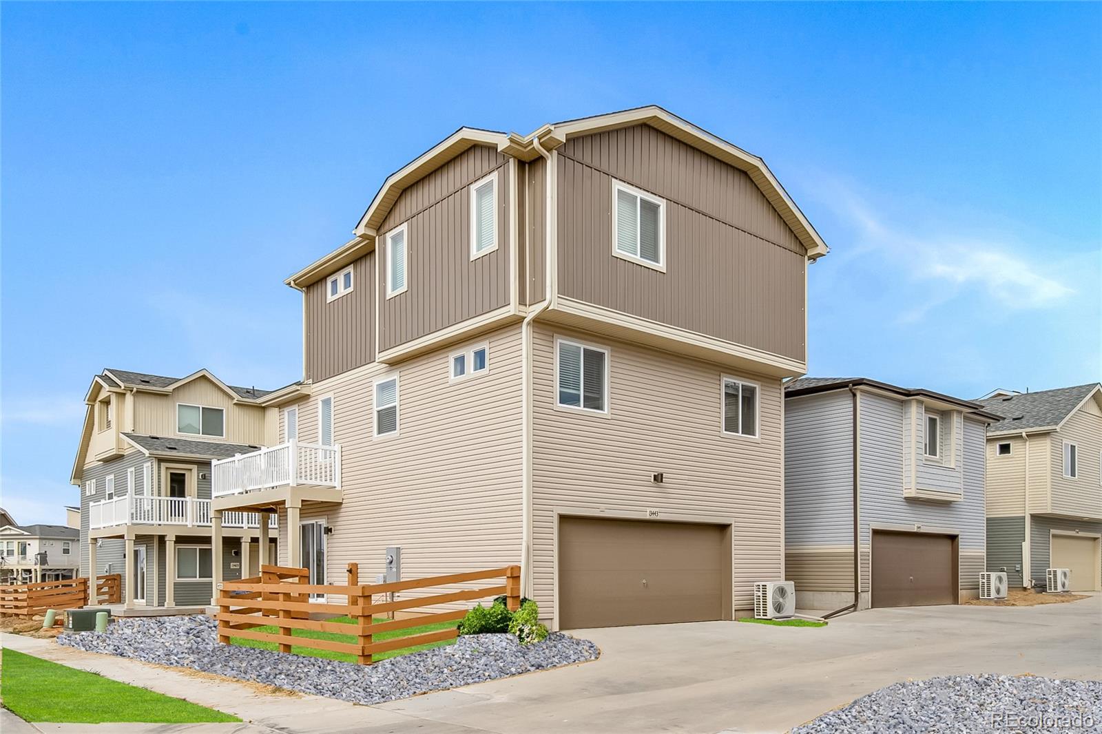 12595 E 101st Drive