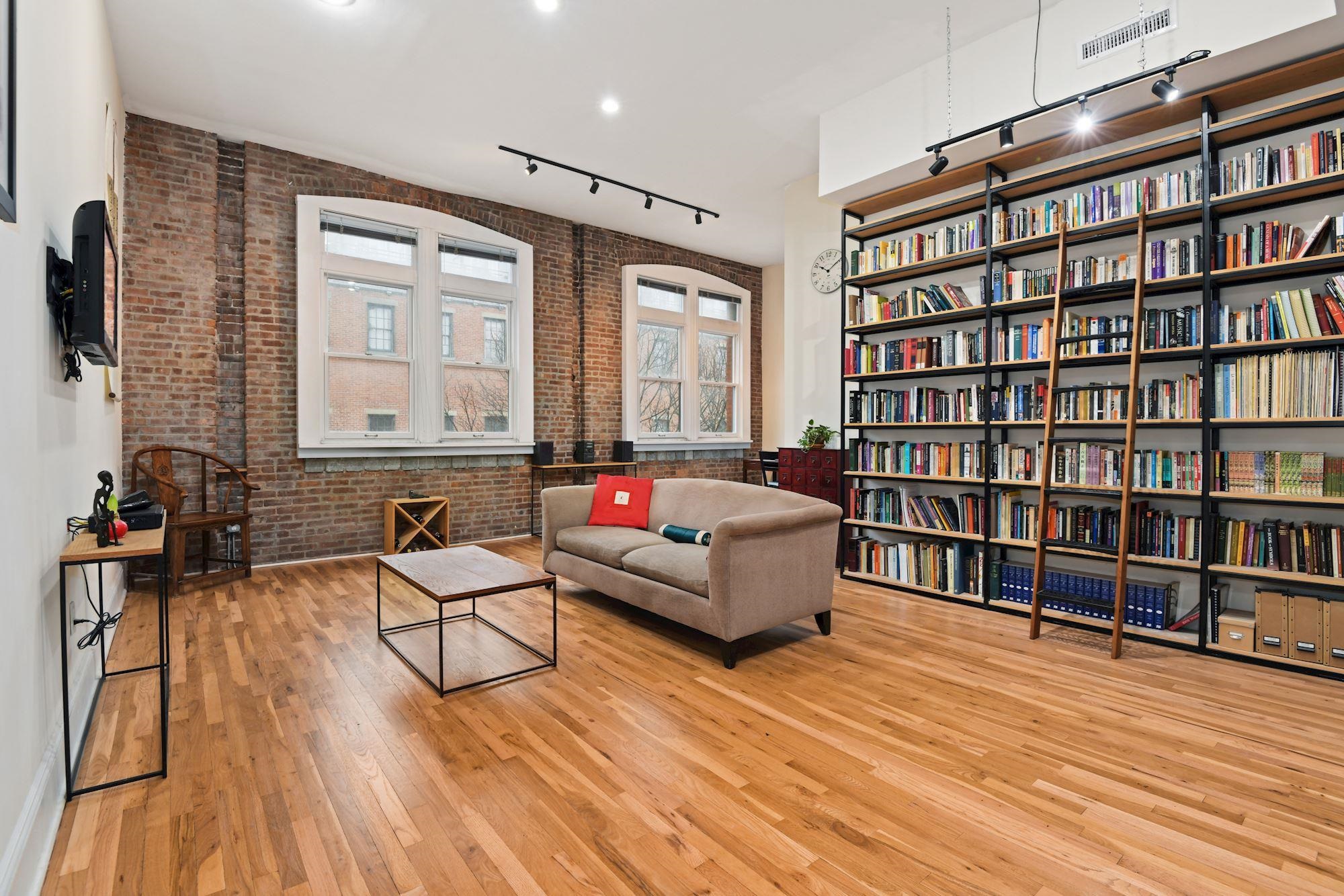 167 WAYNE ST Unit 308T