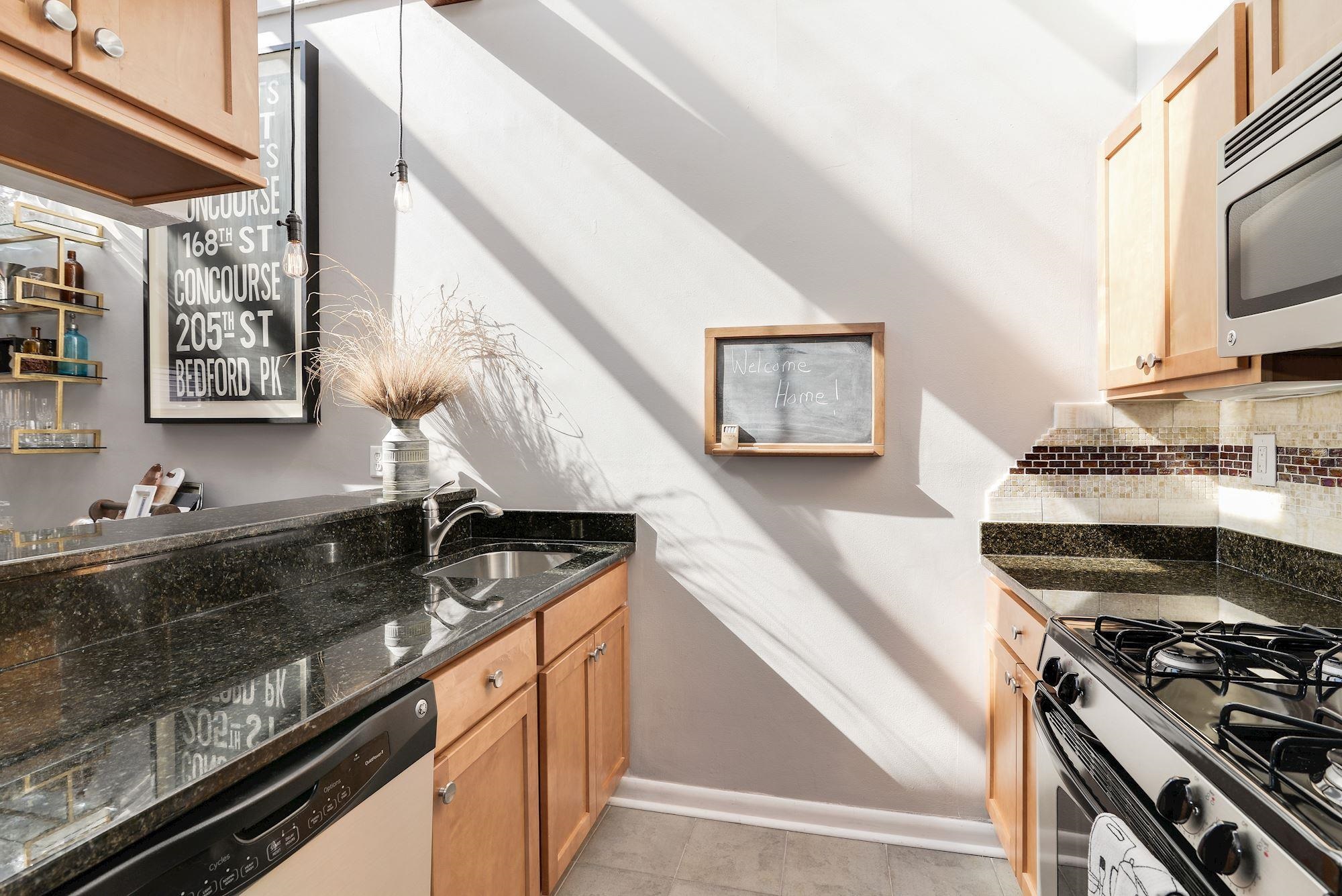 227 CHRISTOPHER COLUMBUS DR Unit 402B