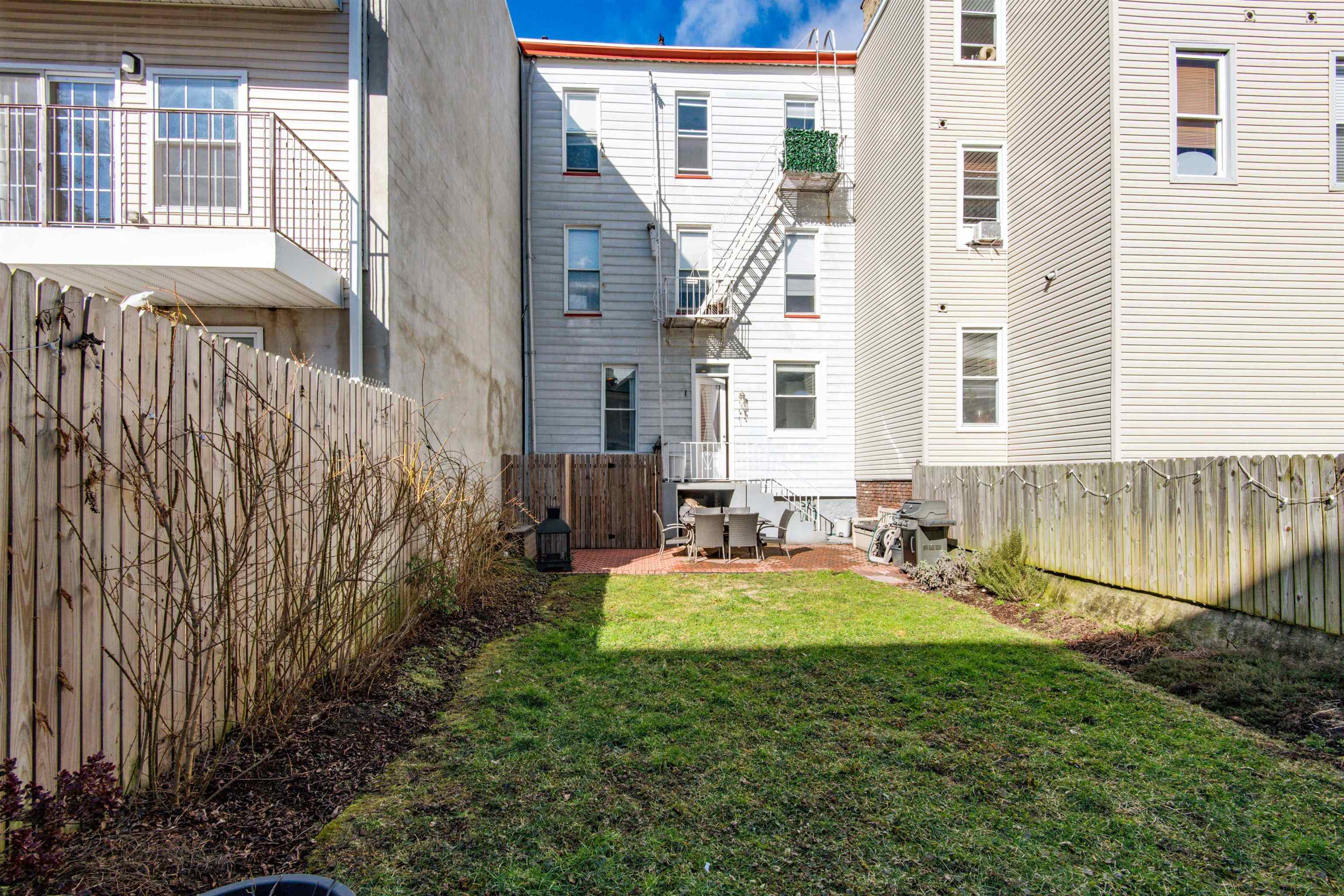 58 HANCOCK AVE Unit 1