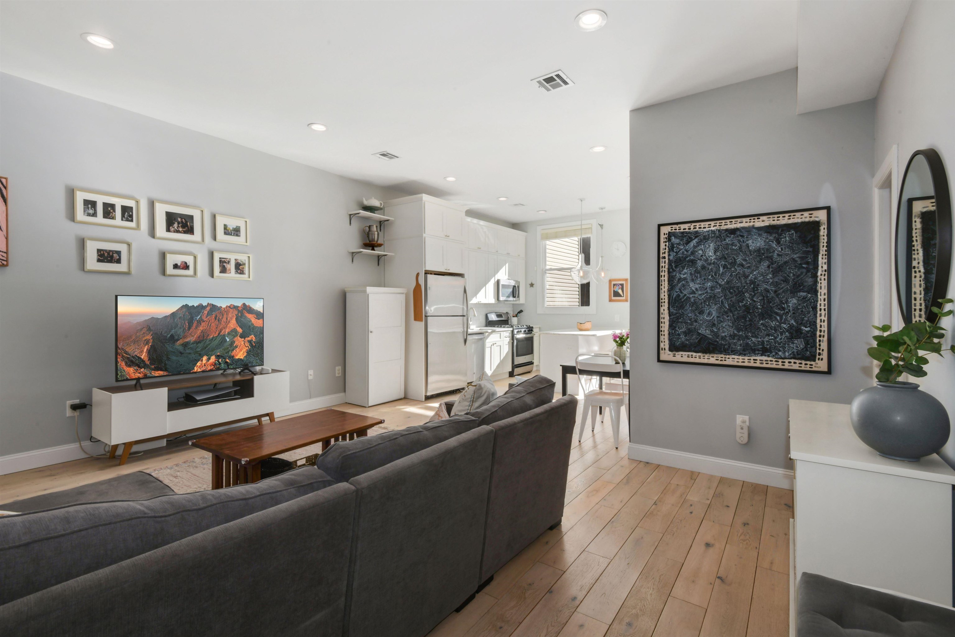 58 HANCOCK AVE Unit 1