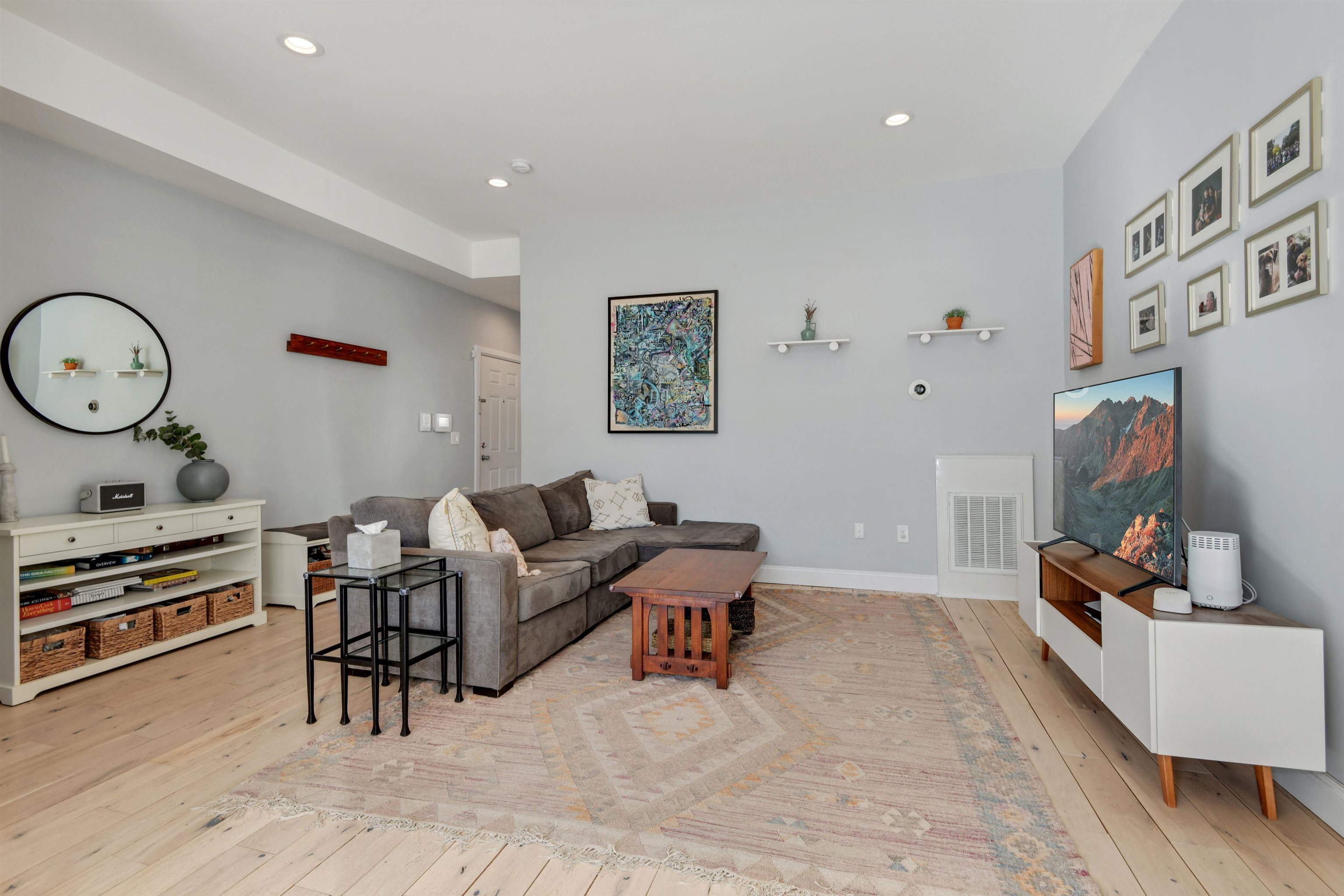 58 HANCOCK AVE Unit 1