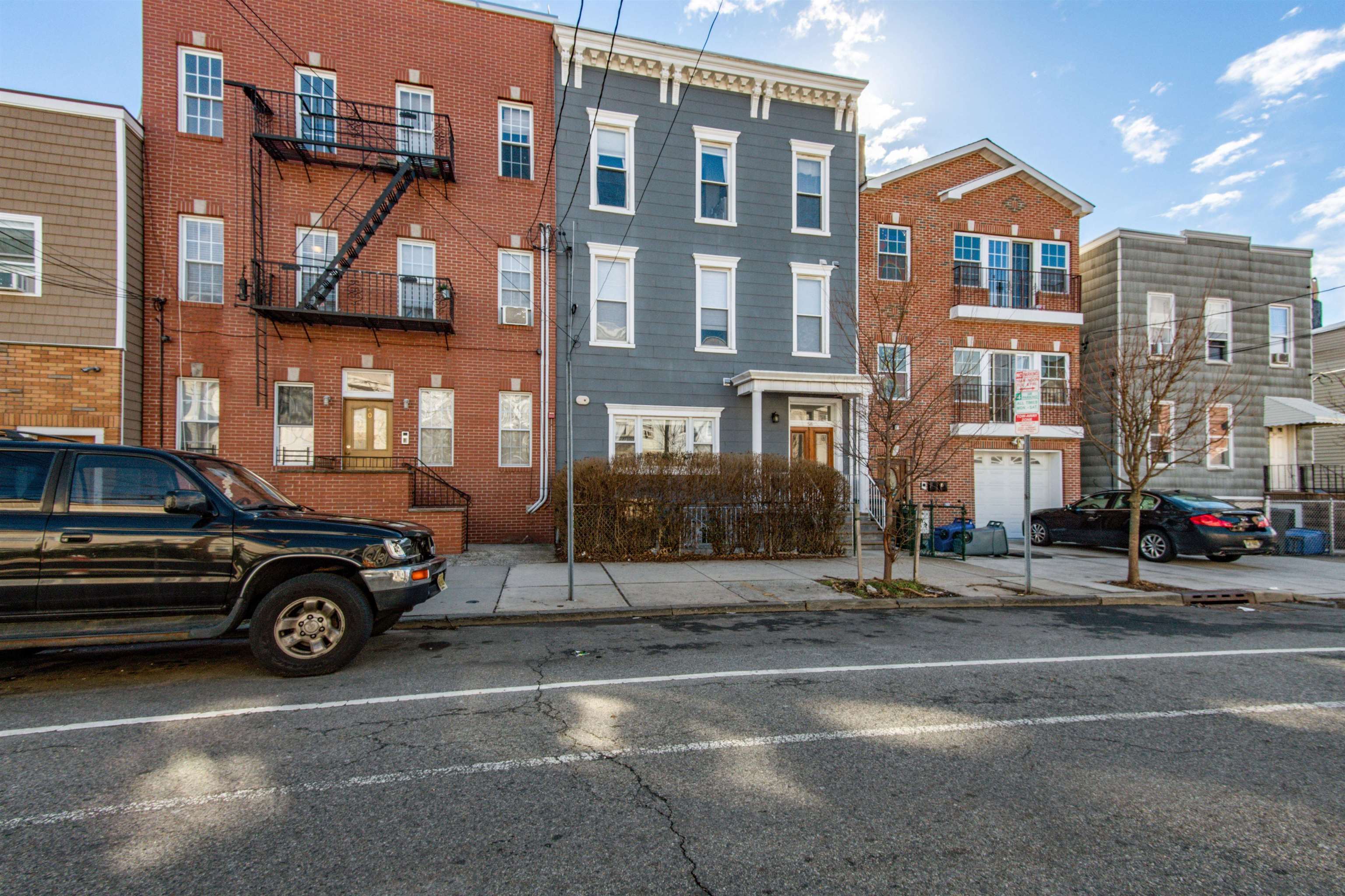 58 HANCOCK AVE Unit 1