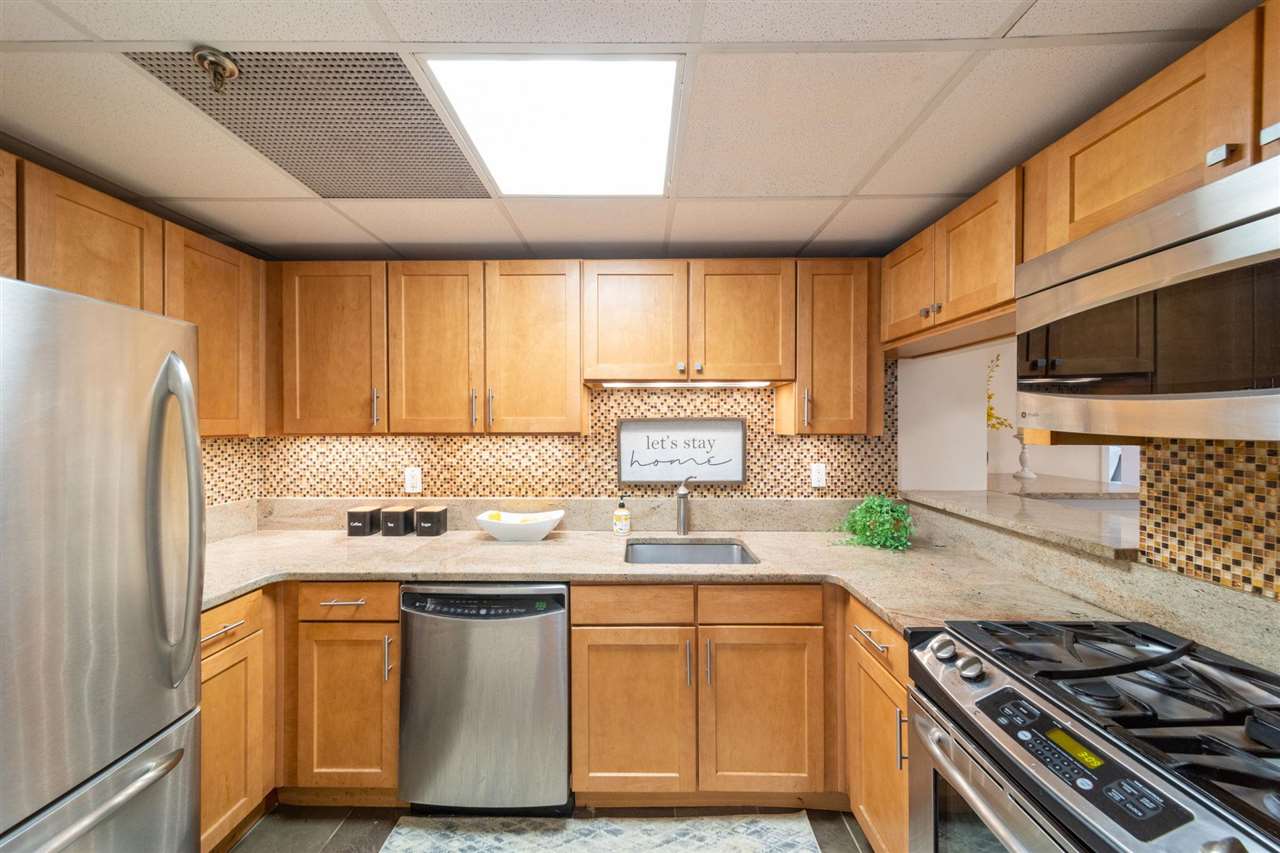 357 VARICK ST Unit 428