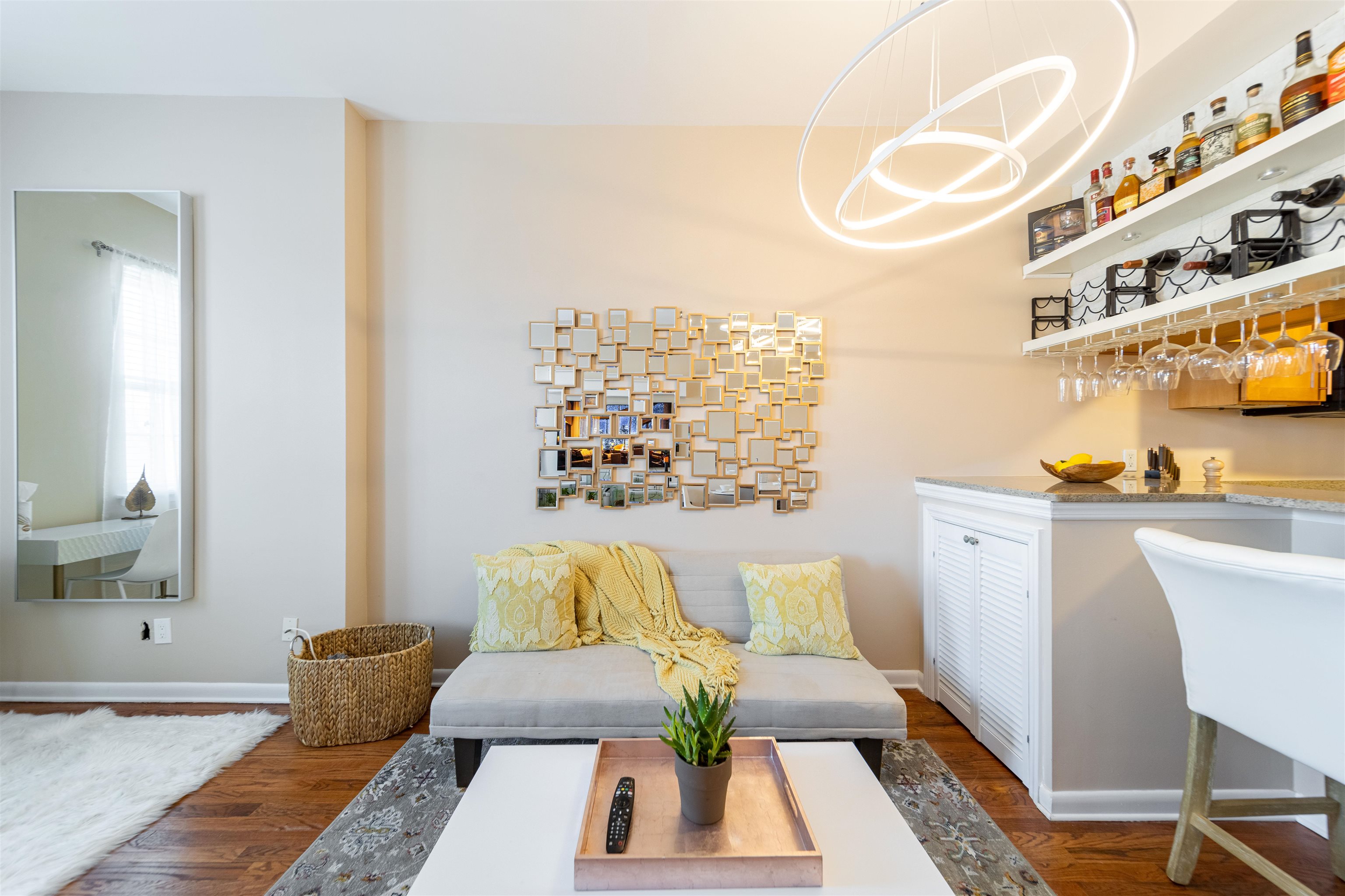 227 CHRISTOPHER COLUMBUS DR Unit 208B