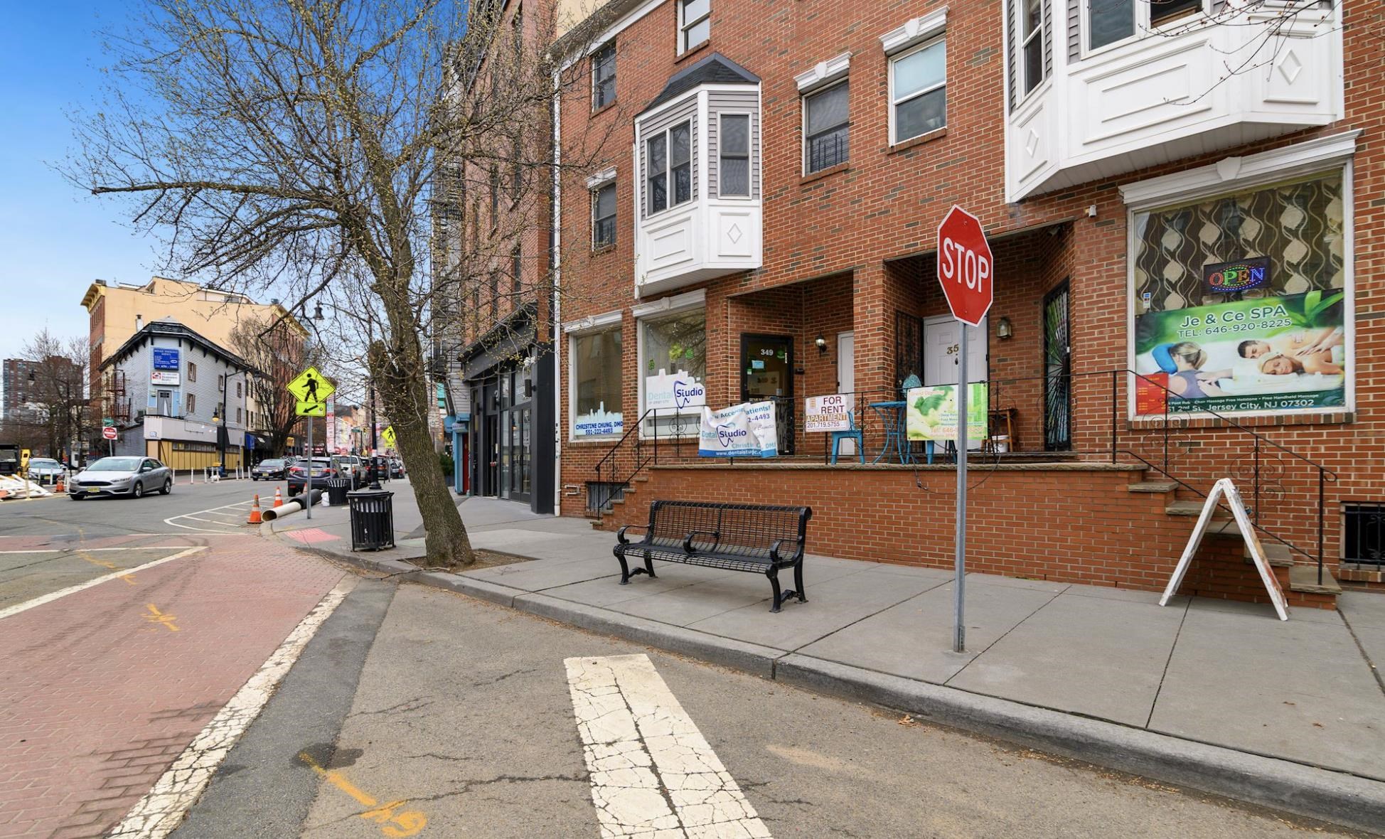 349 2ND ST