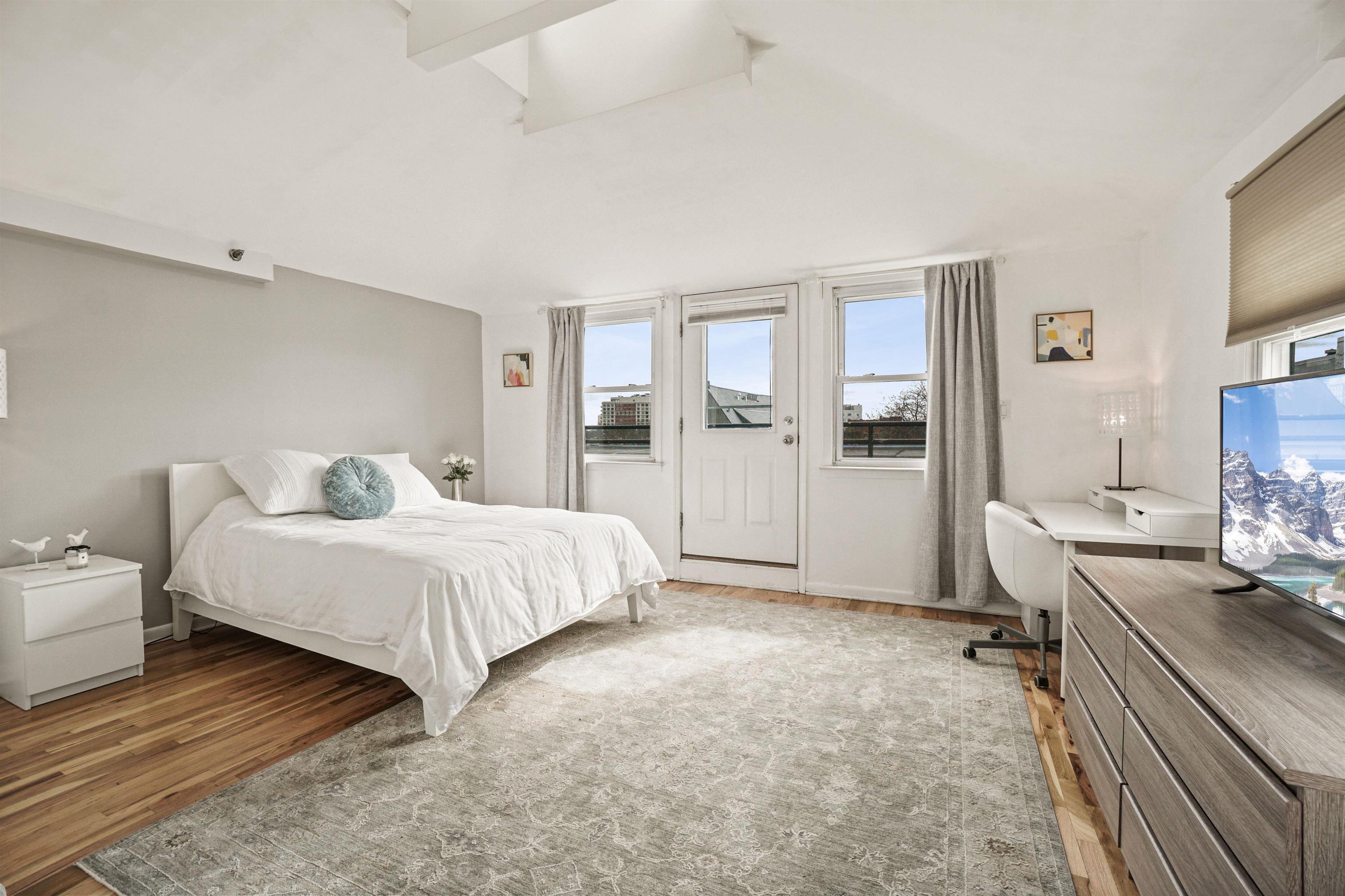 158 WAYNE ST Unit 411A