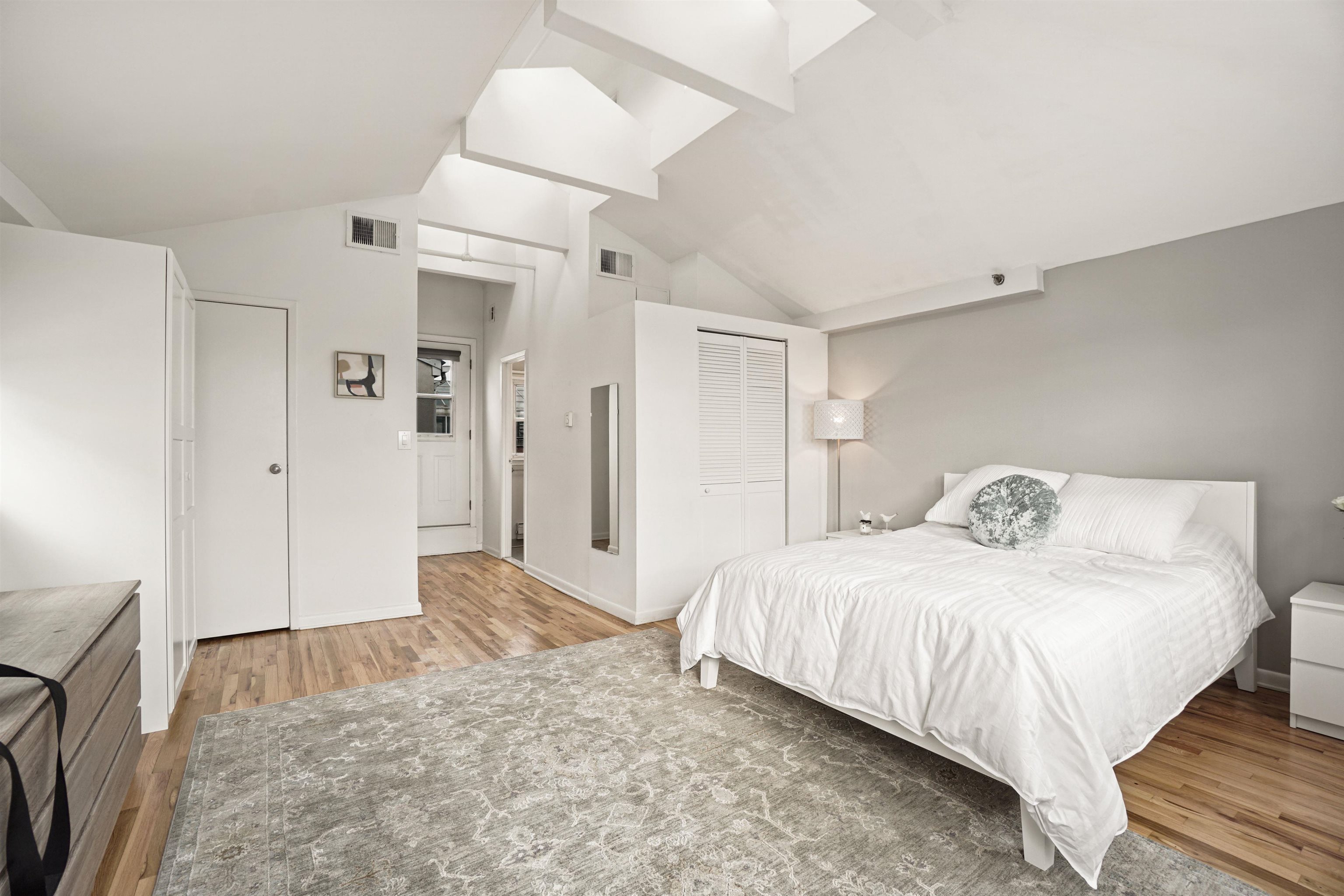 158 WAYNE ST Unit 411A