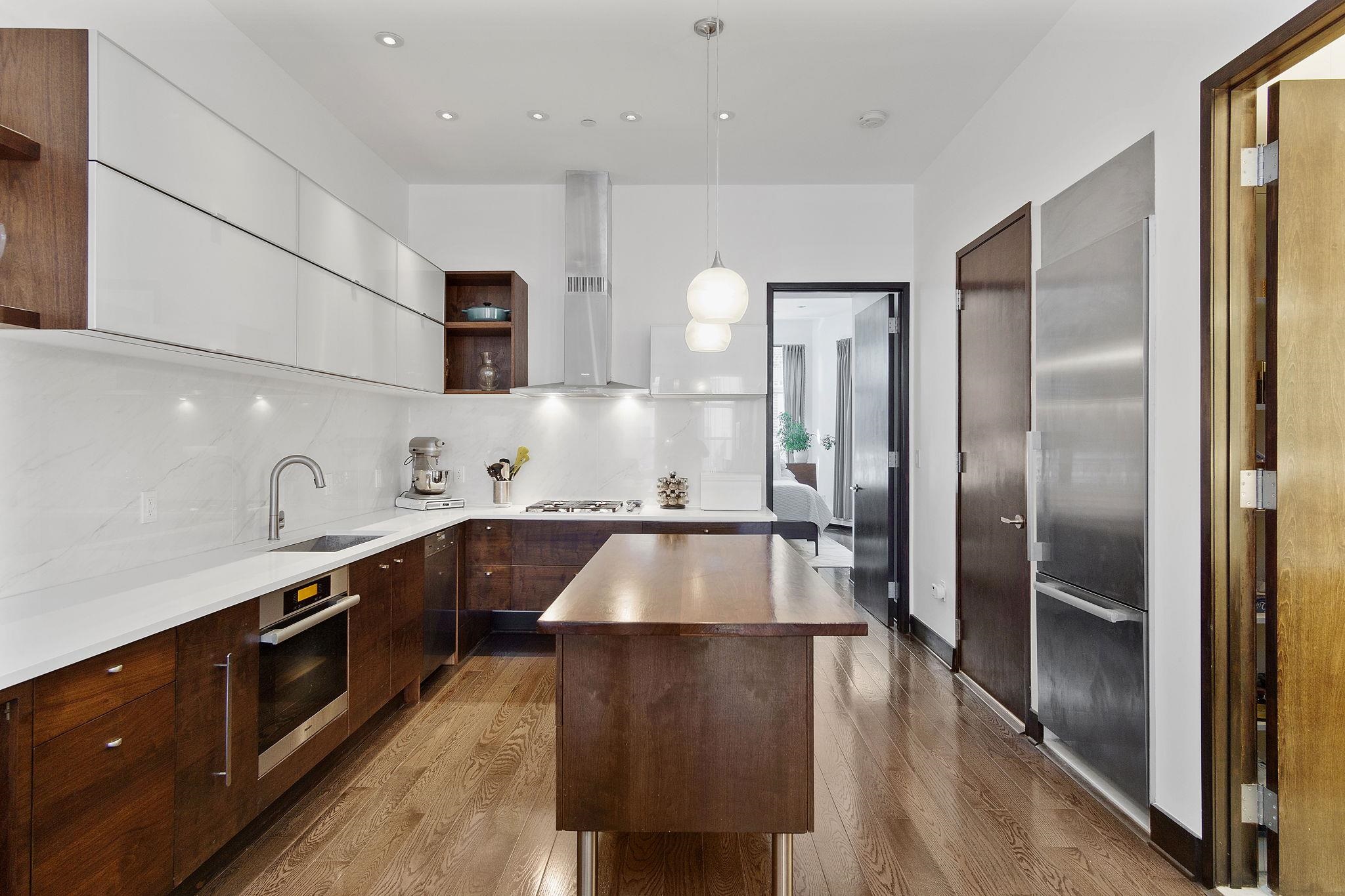 101 WAYNE ST Unit 3