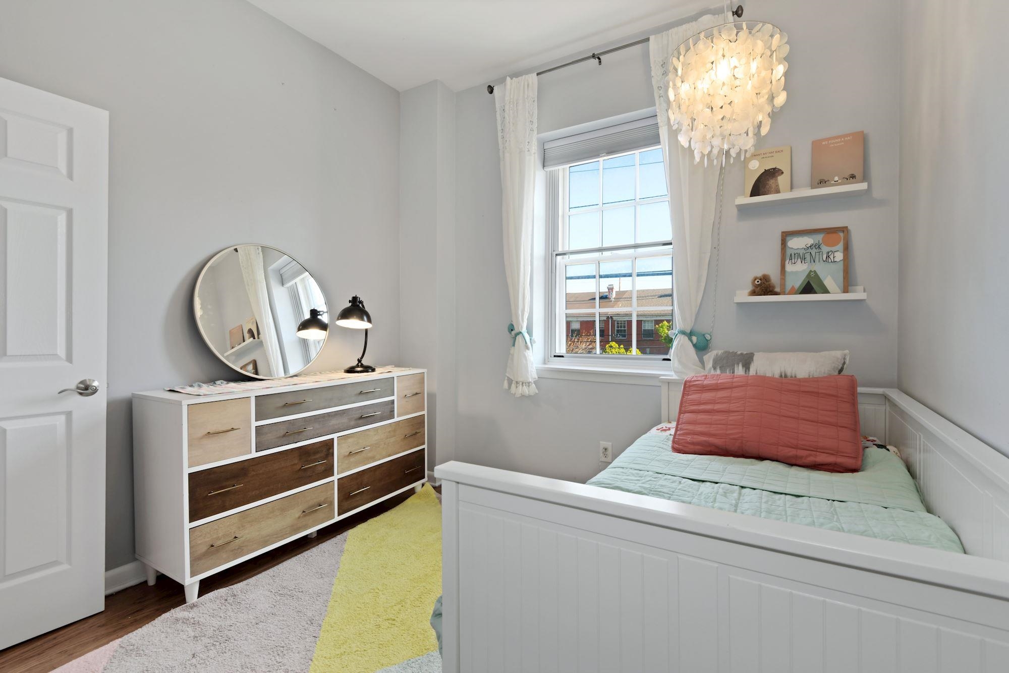 227 CHRISTOPHER COLUMBUS DR Unit 217B