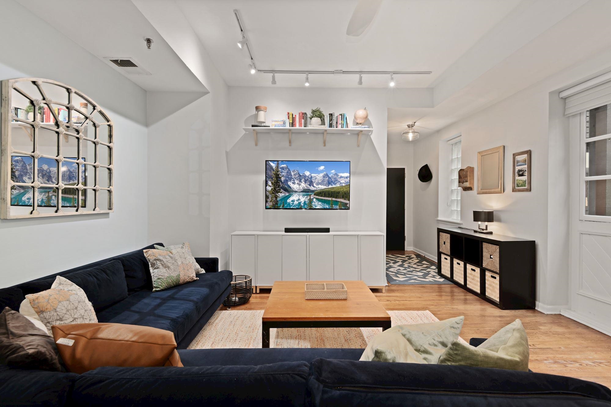 227 CHRISTOPHER COLUMBUS DR Unit 217B