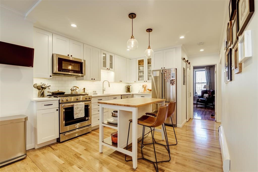 481 JERSEY AVE Unit 4