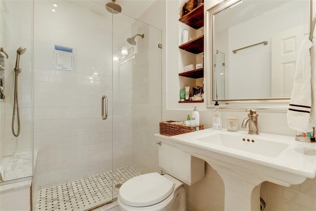 481 JERSEY AVE Unit 4