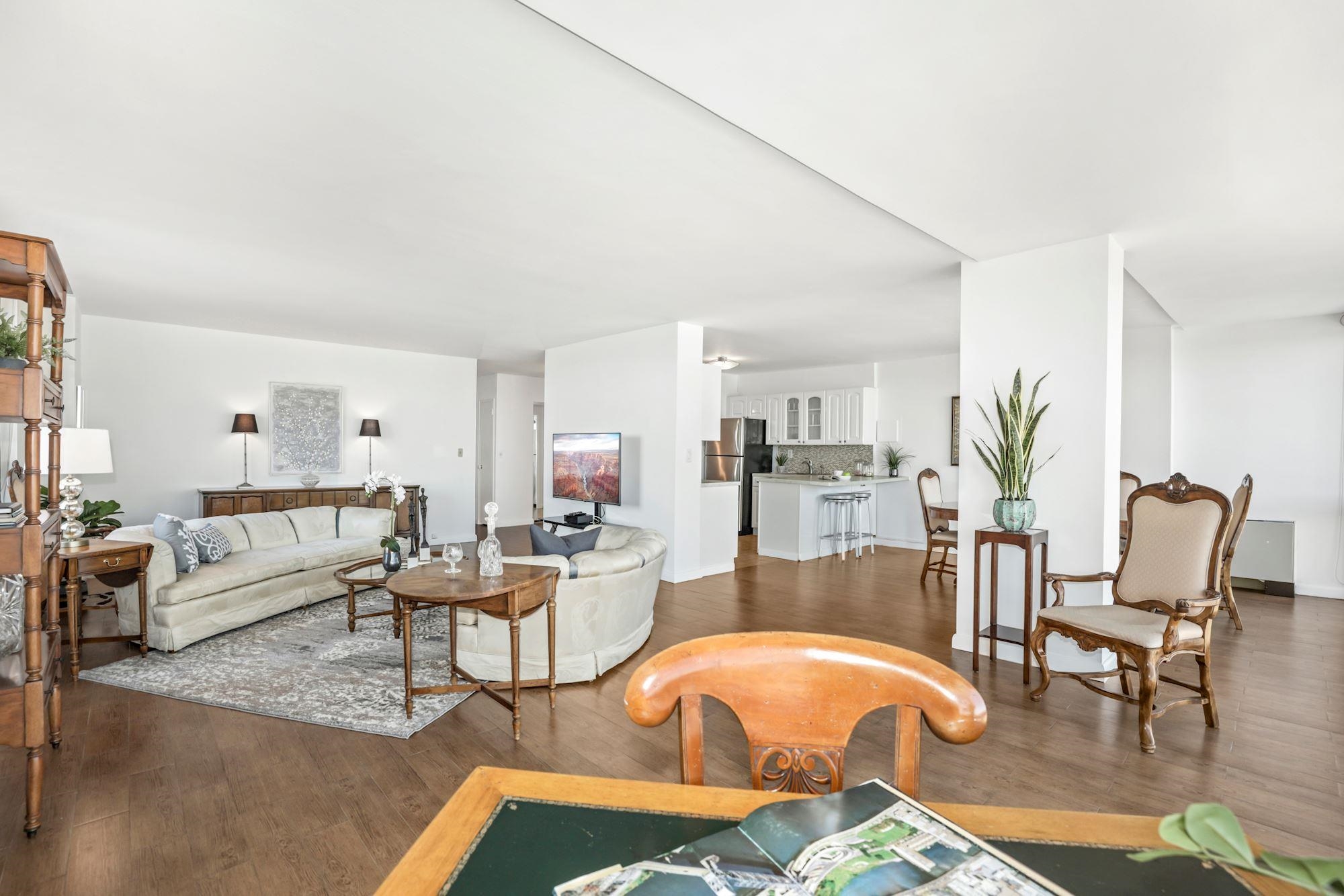 380 MOUNTAIN RD Unit 704