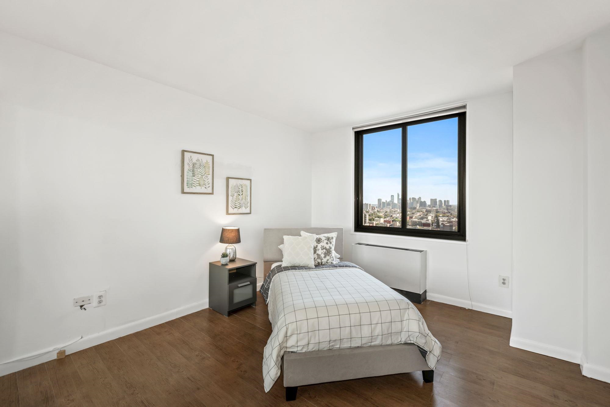 380 MOUNTAIN RD Unit 704