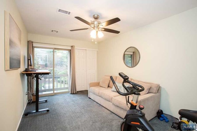 12 Buchanon Court