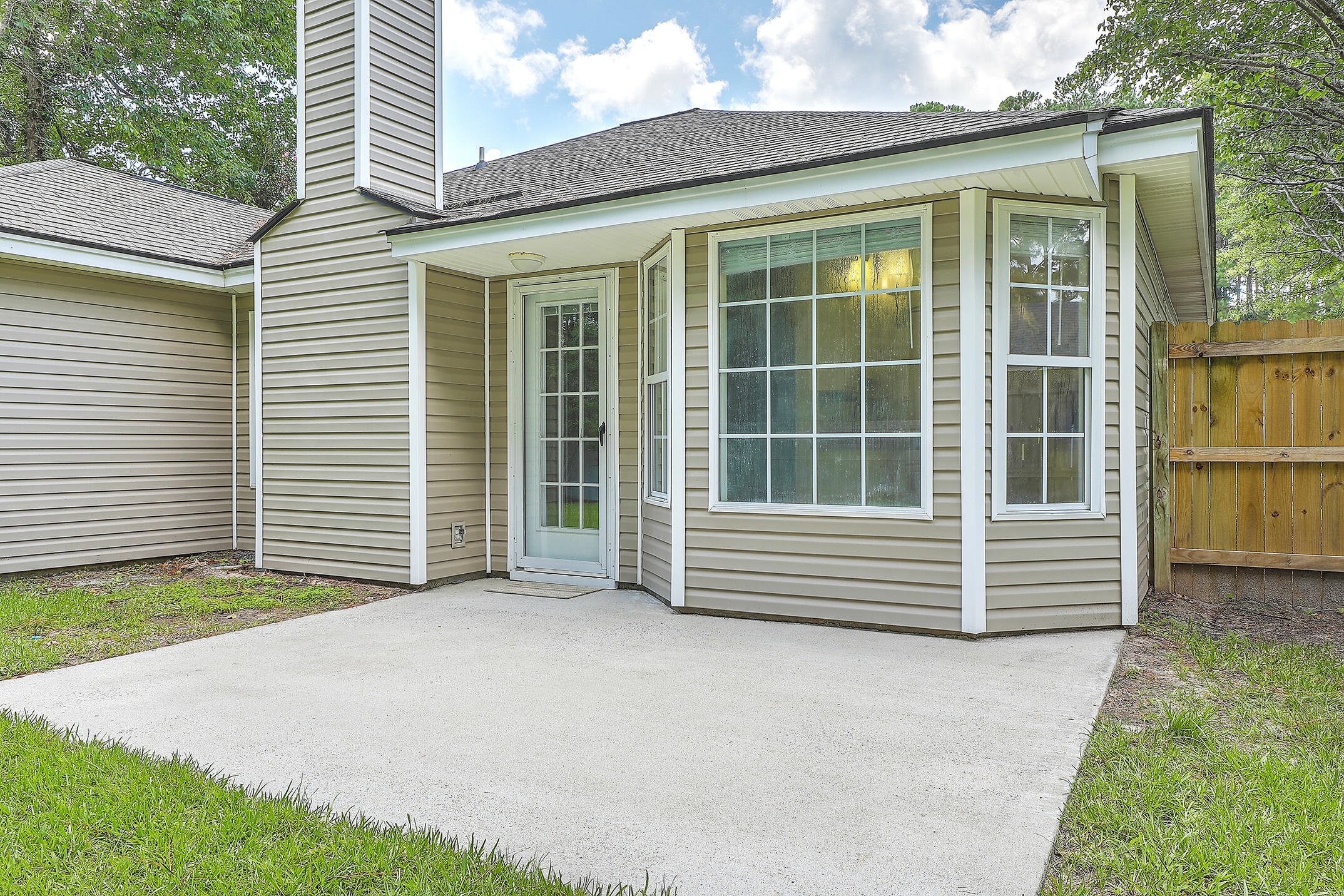 1204 Raptor Drive
