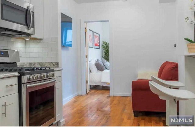 125 72nd Street 1L