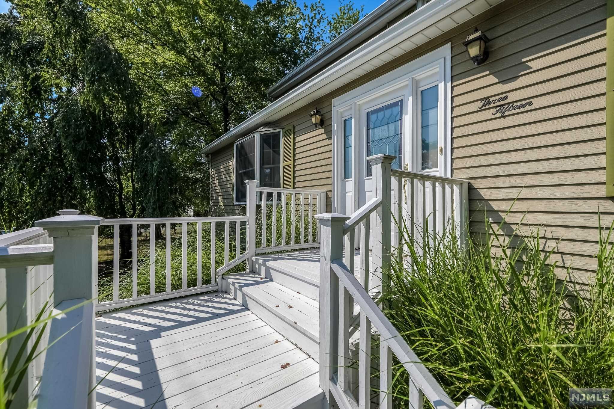 315 Magnolia Avenue