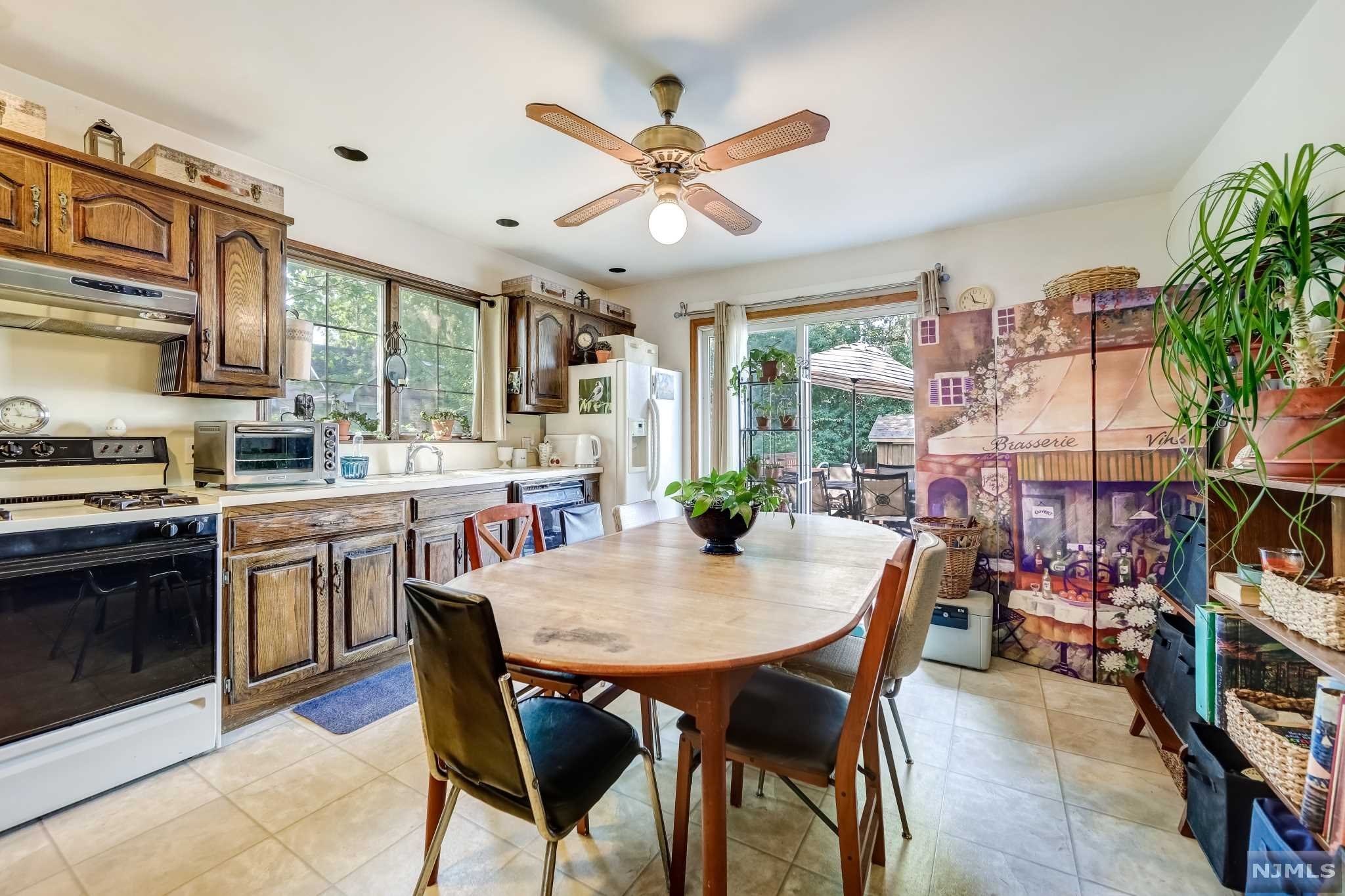 315 Magnolia Avenue