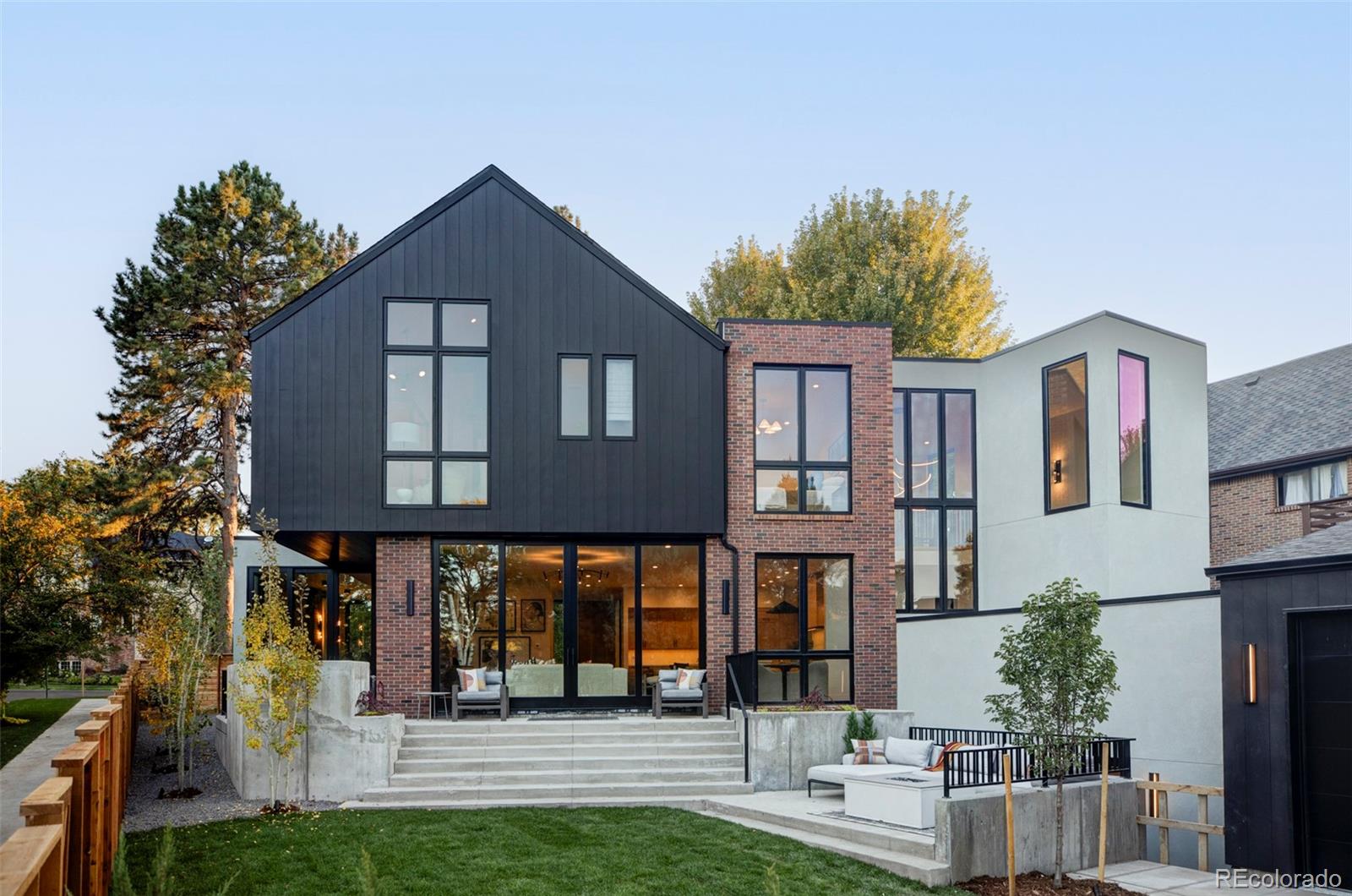 800 Bonnie Brae Boulevard