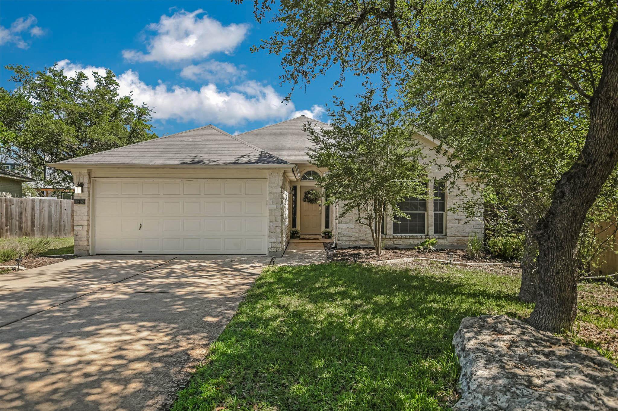 2308 Macaw DR