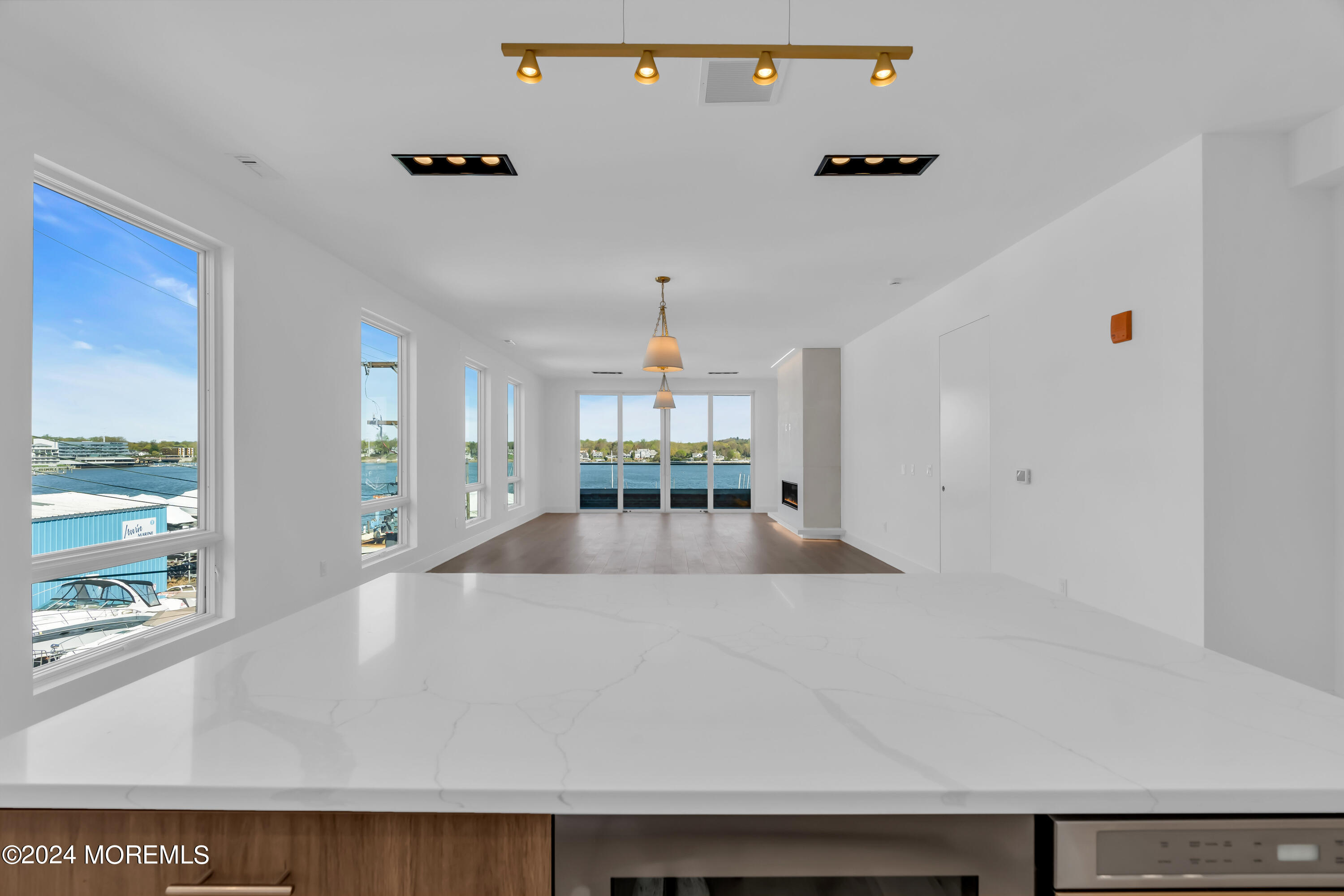 4 Boat Club Court, PH 3A