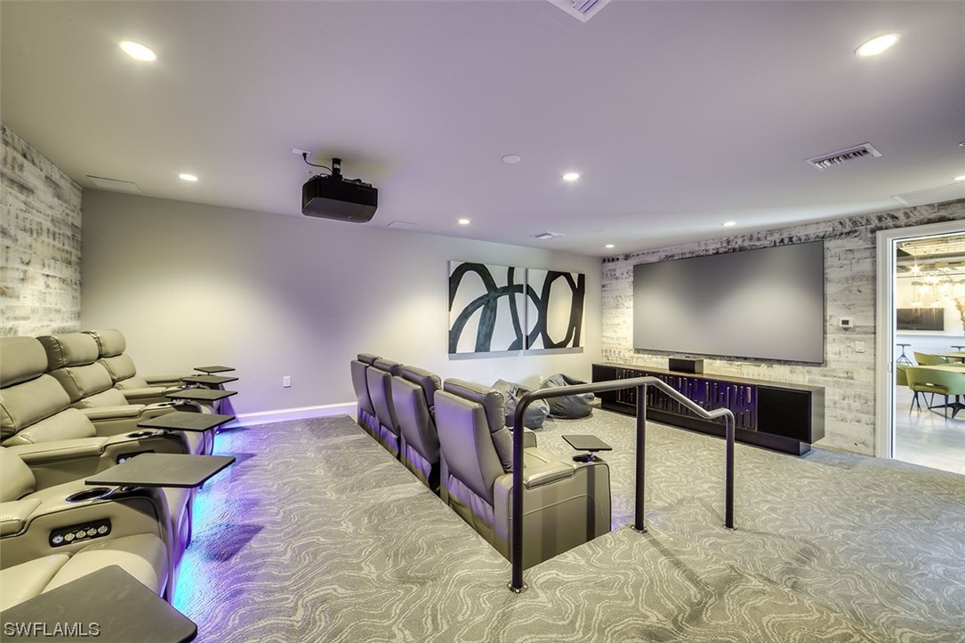 1125 Central AVE 464