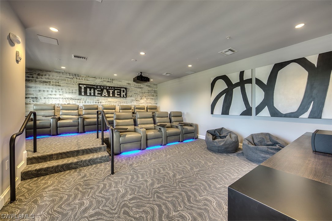 1125 Central AVE 464