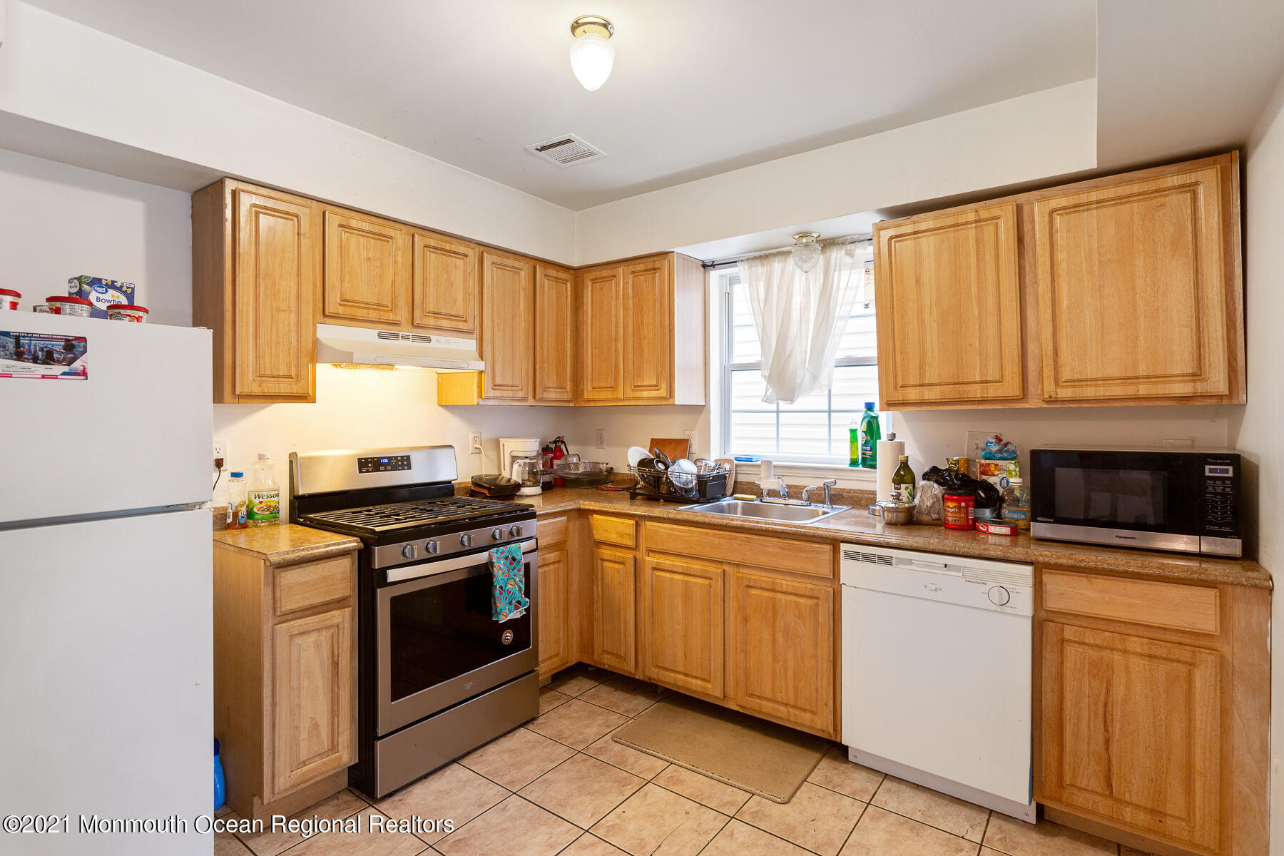 594 S 20th Street