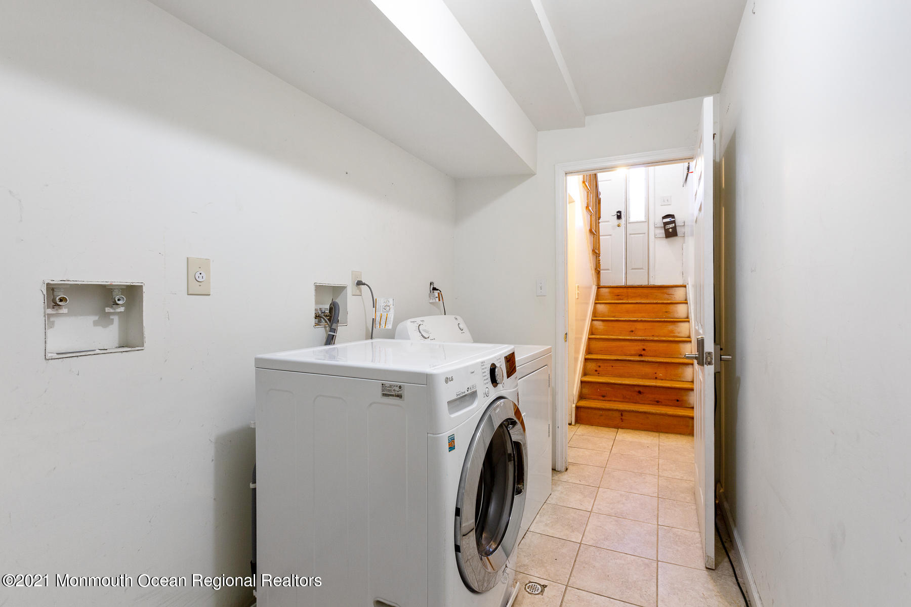 594 S 20th Street