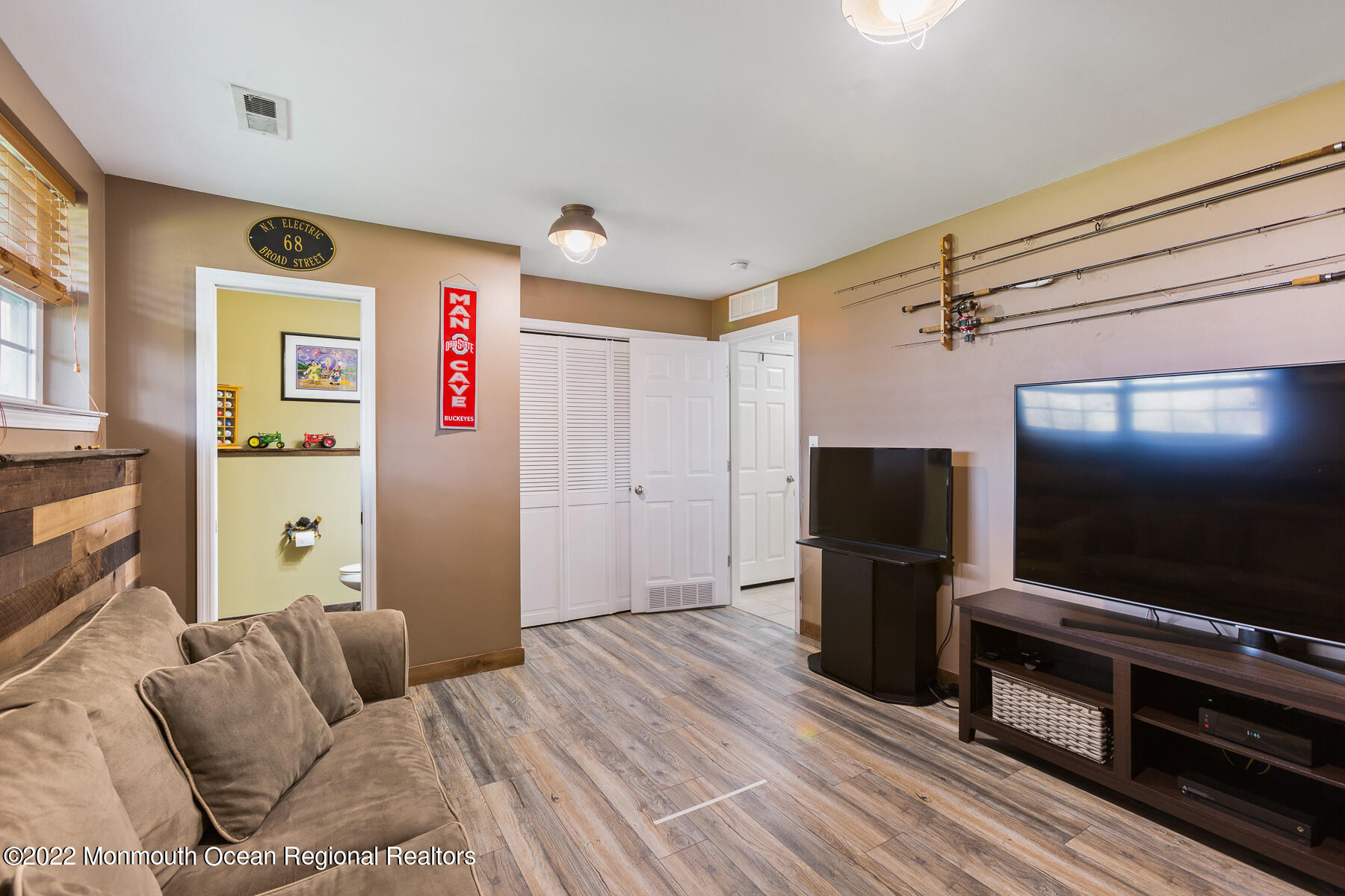 105 Warbler Way