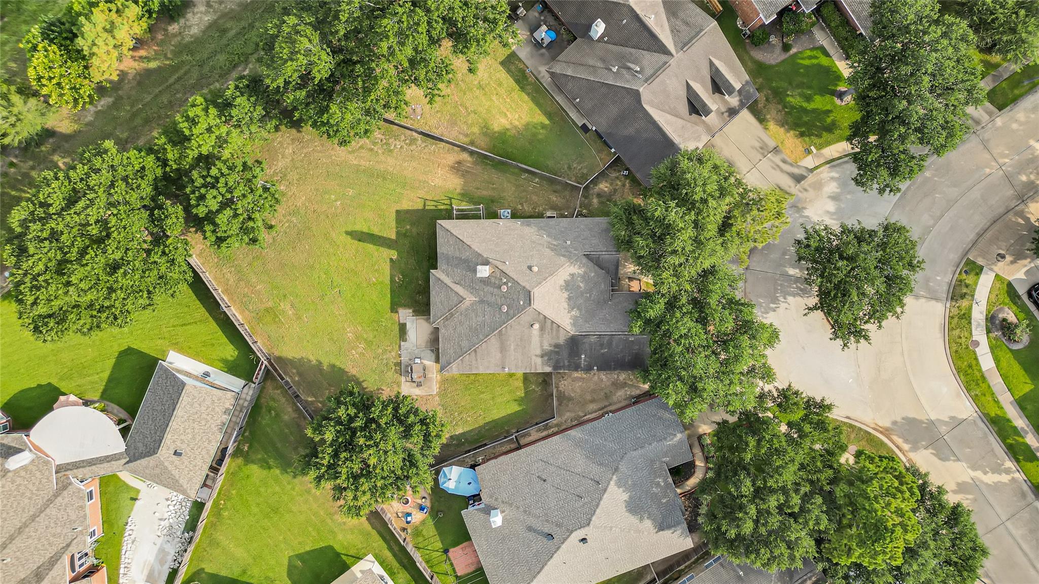 7102 Hollow Field Lane