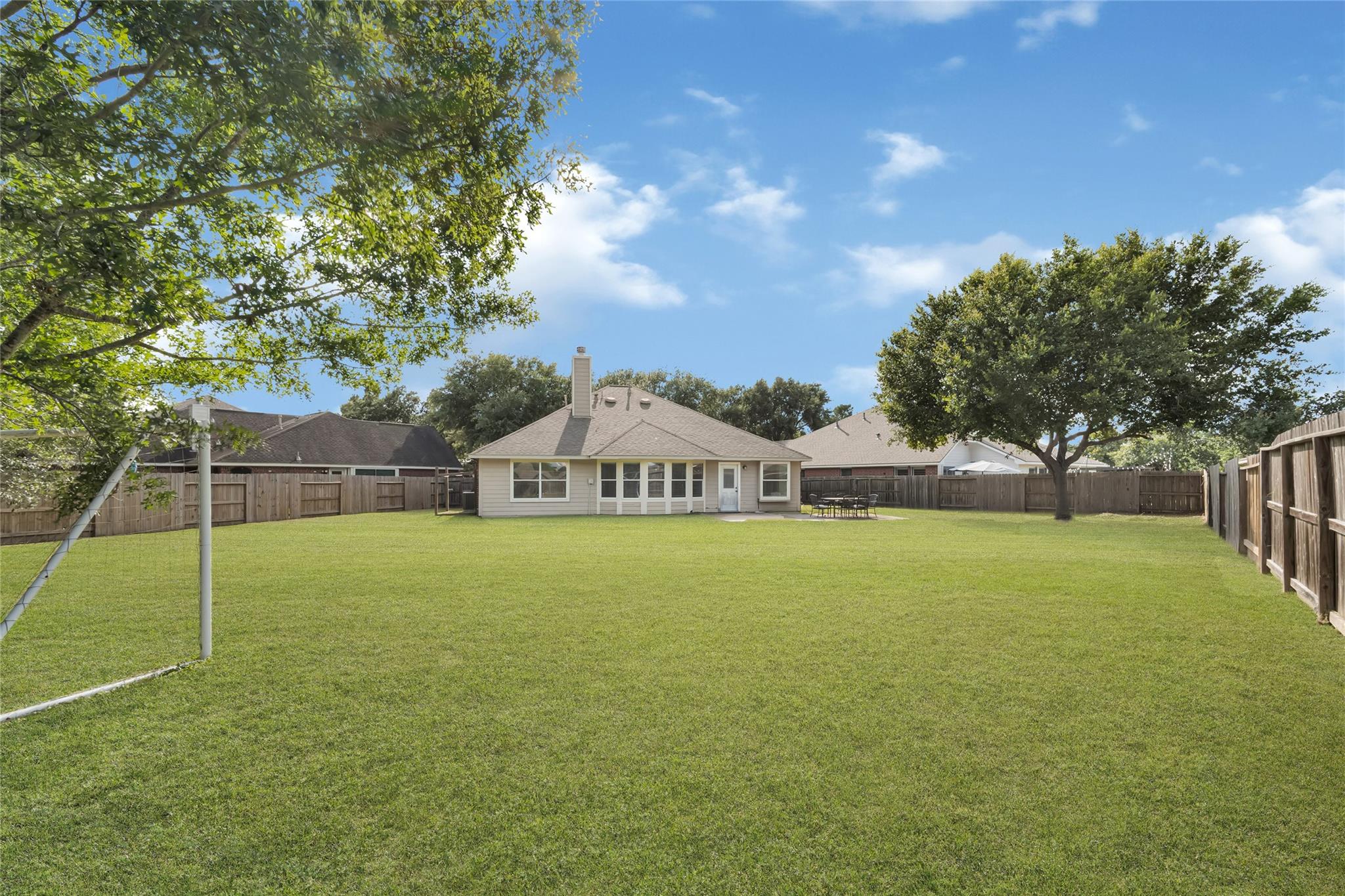 7102 Hollow Field Lane