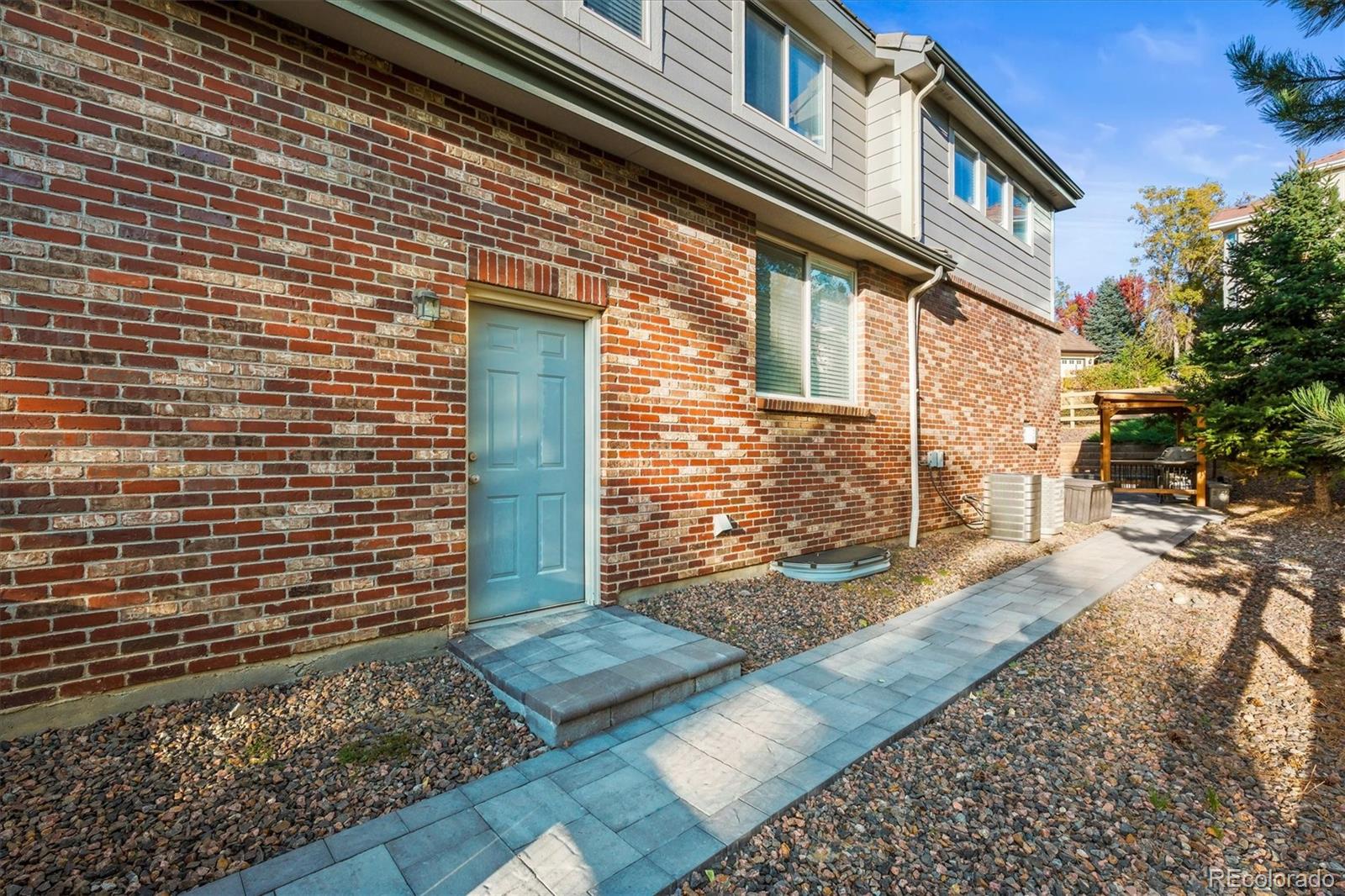 6112 S Joplin Way