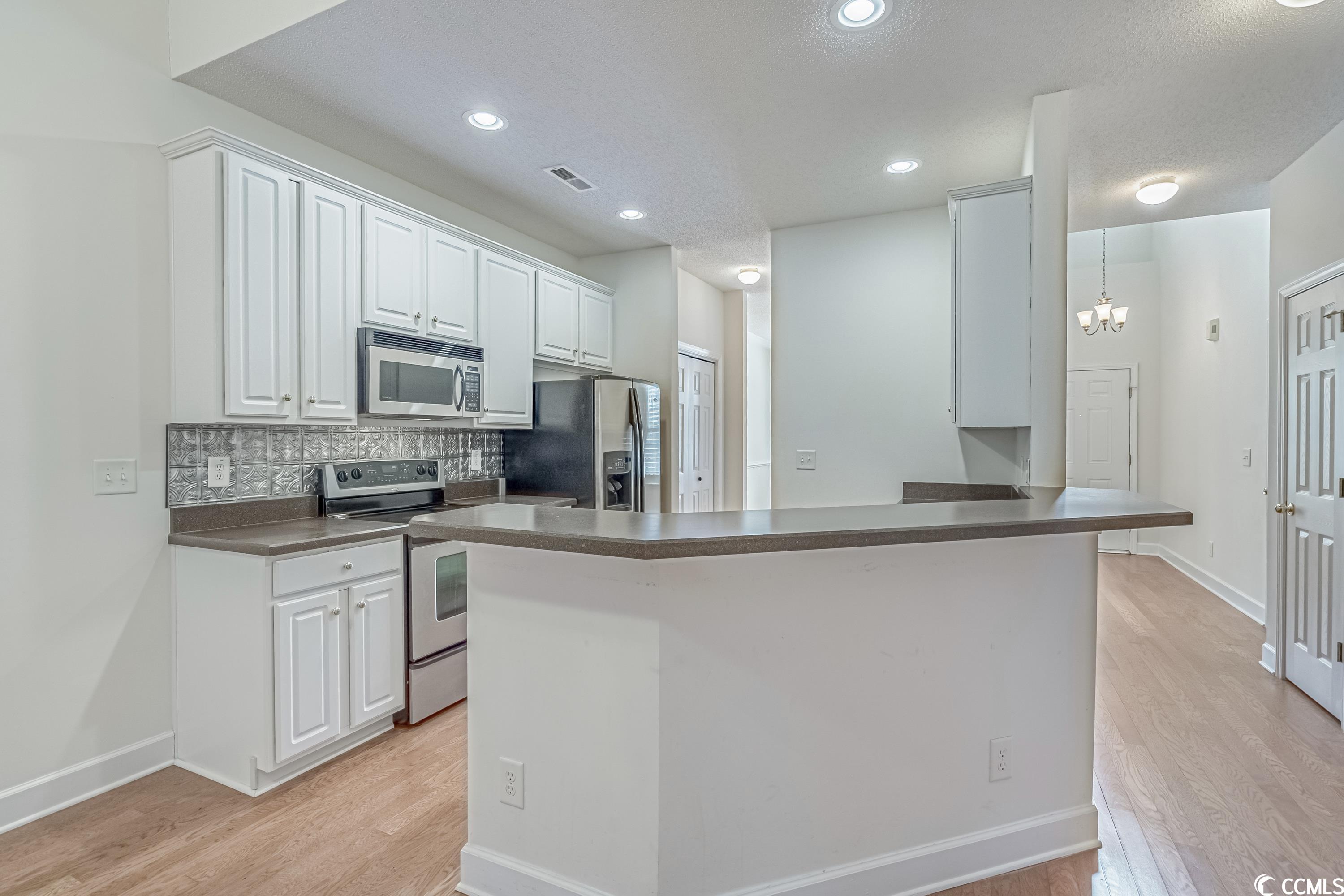 200 Mossy Stone Ct. Unit: 602