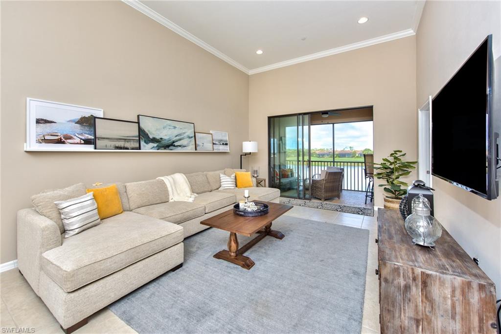 9377 Pocida CT # 204