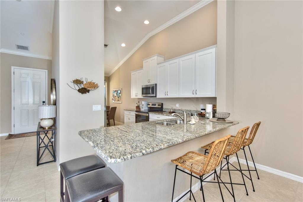 9377 Pocida CT # 204