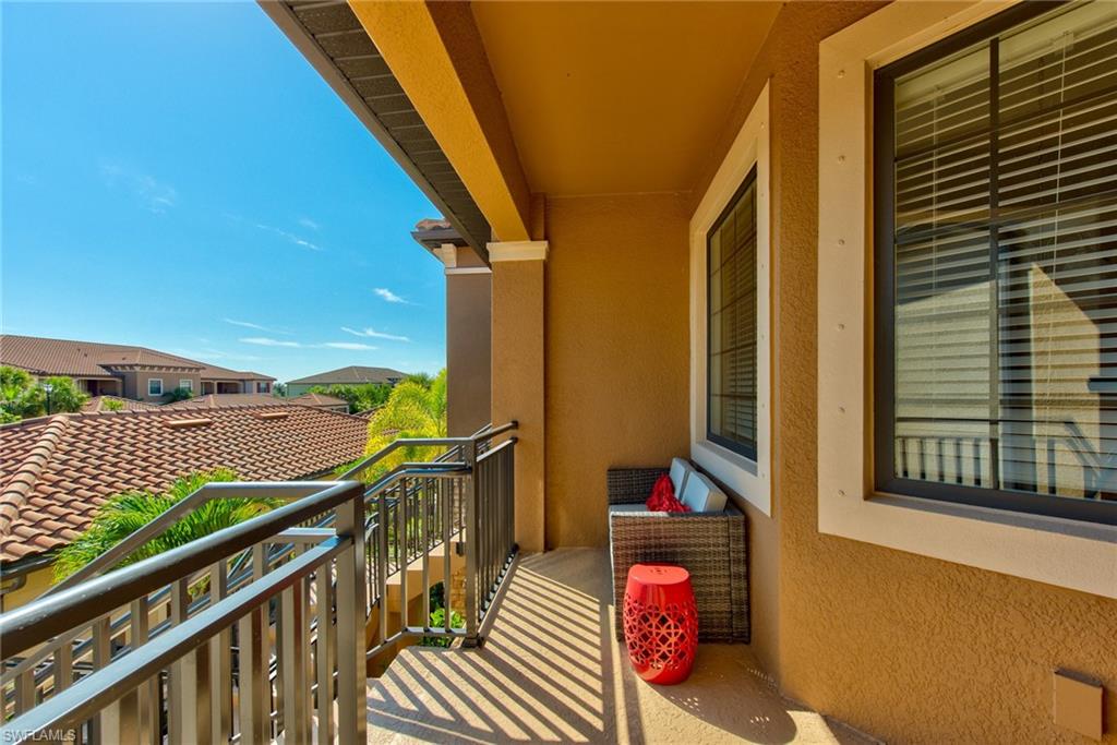 9377 Pocida CT # 204