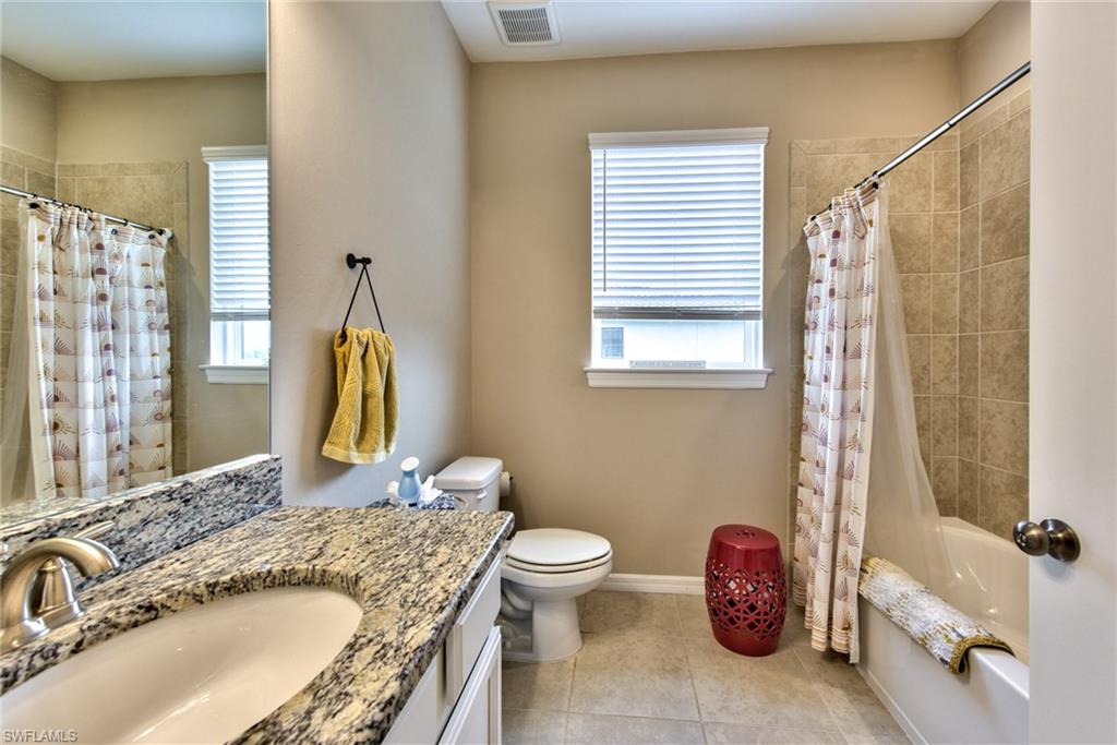 9377 Pocida CT # 204