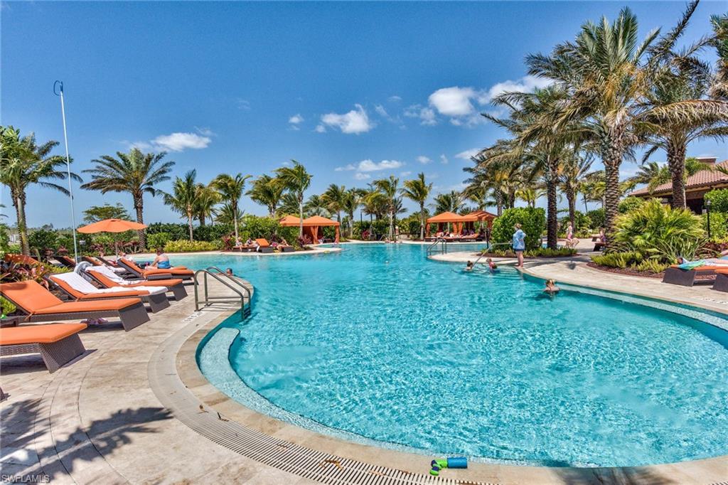 9377 Pocida CT # 204