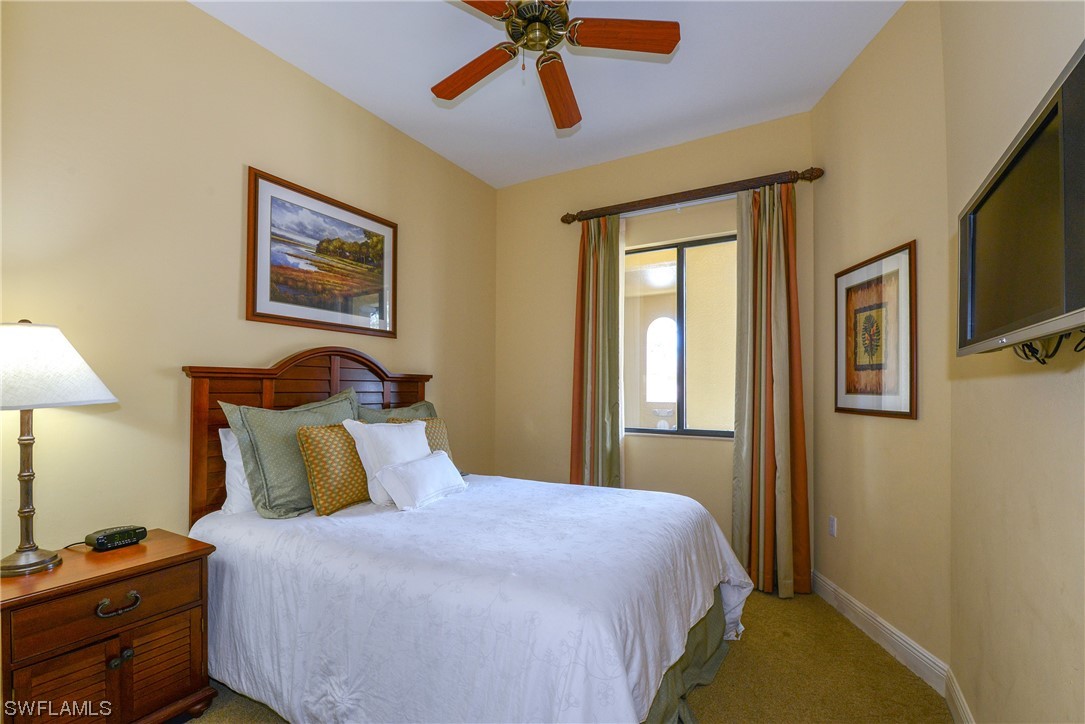 1035 Sandpiper ST F-202