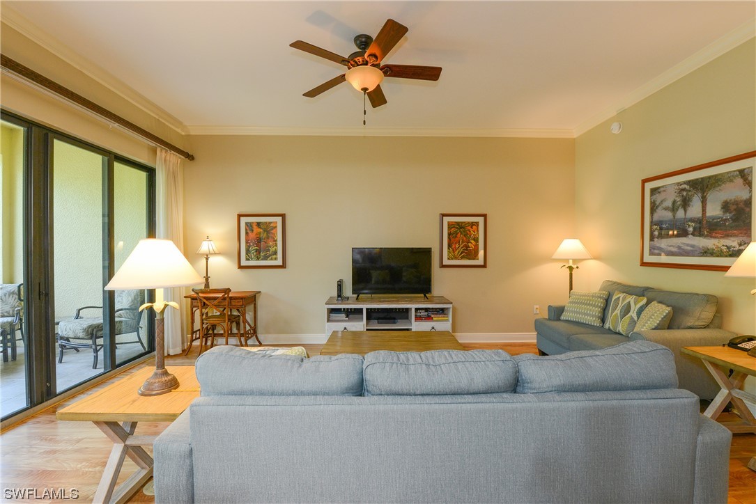 1035 Sandpiper ST F-202