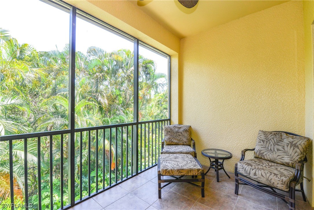 1035 Sandpiper ST F-202
